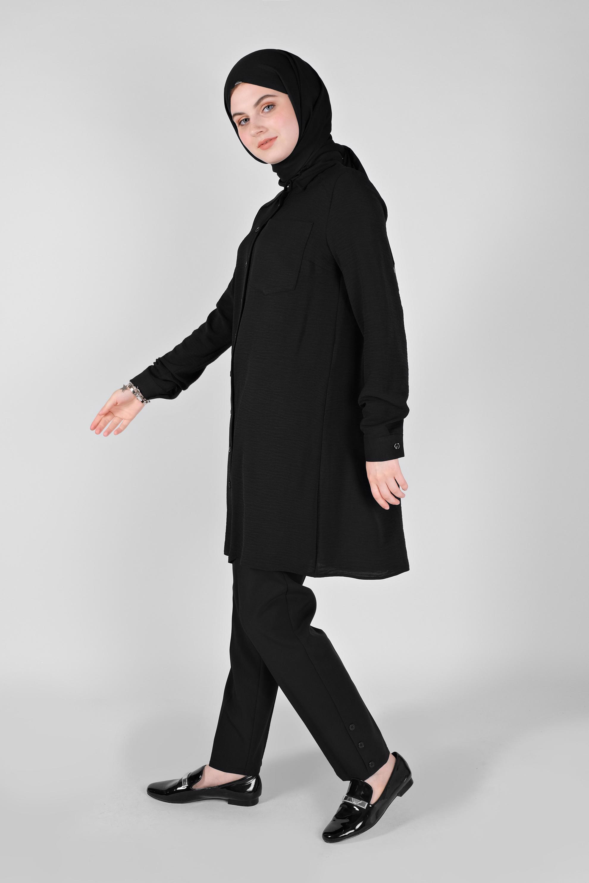 Tesettür giyim SİYAH BOYDAN DÜĞMELİ CEPLİ TUNİK 41616 