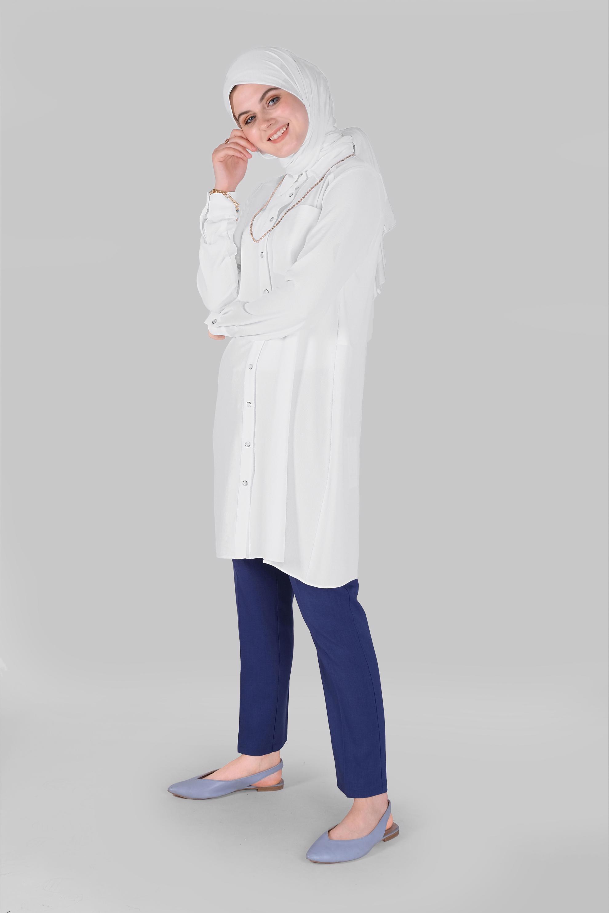 Tesettür giyim BEYAZ BOYDAN DÜĞMELİ CEPLİ TUNİK 41616 