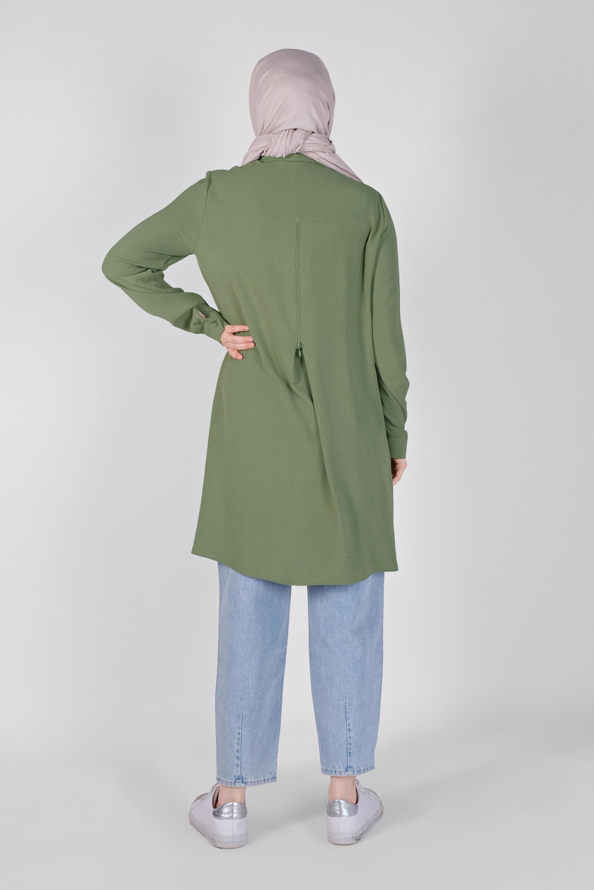 Tesettür giyim HAKİ BOYDAN DÜĞMELİ CEPLİ TUNİK 41616 