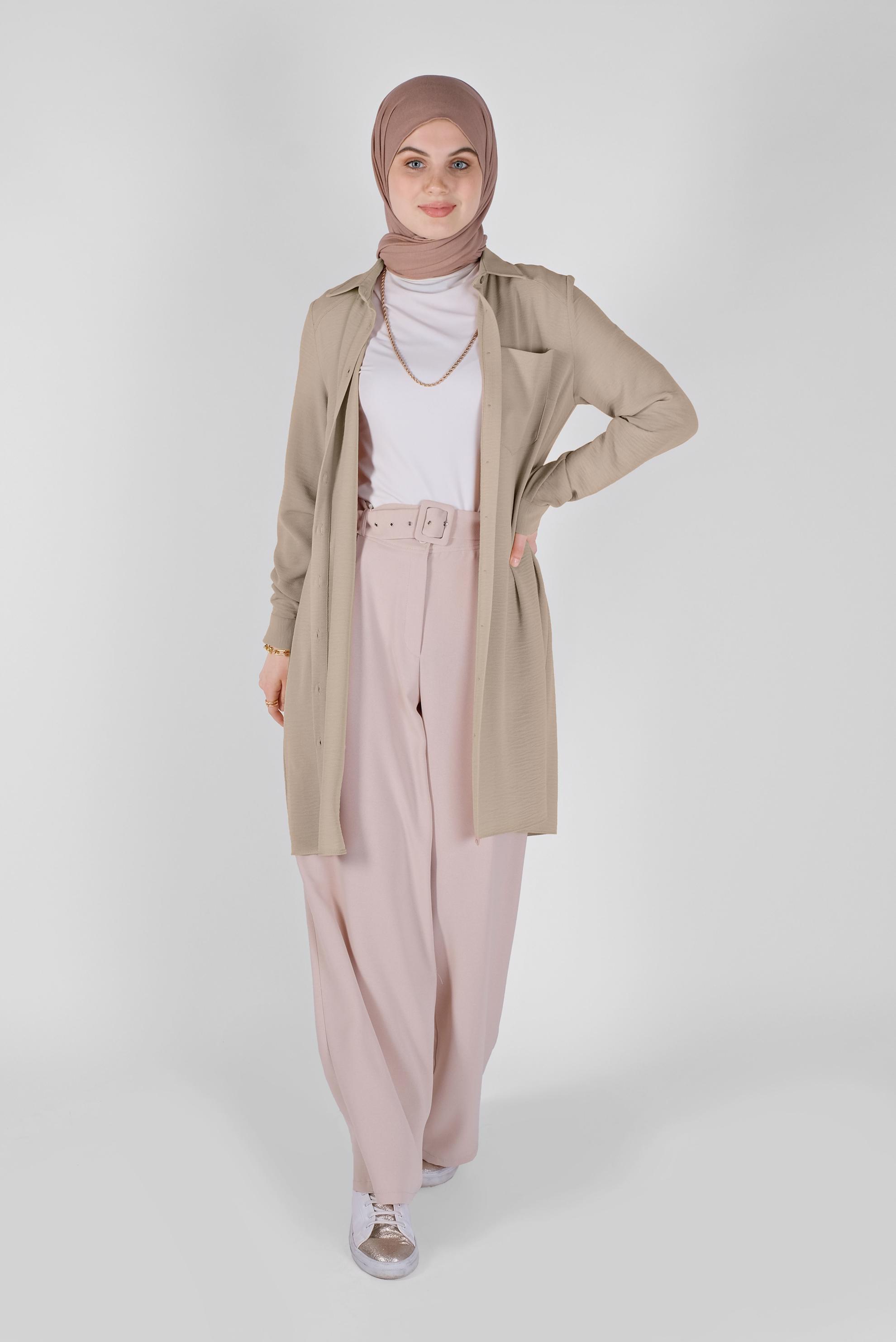 Tesettür giyim KUM BOYDAN DÜĞMELİ CEPLİ TUNİK 41616 