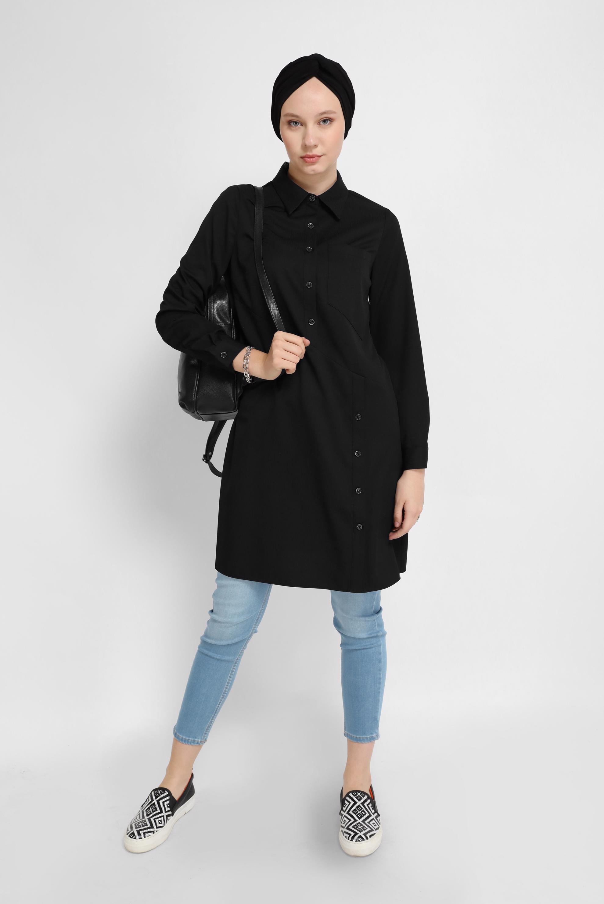 Tesettür giyim SİYAH DÜĞME DETAYLI TUNİK 41625 