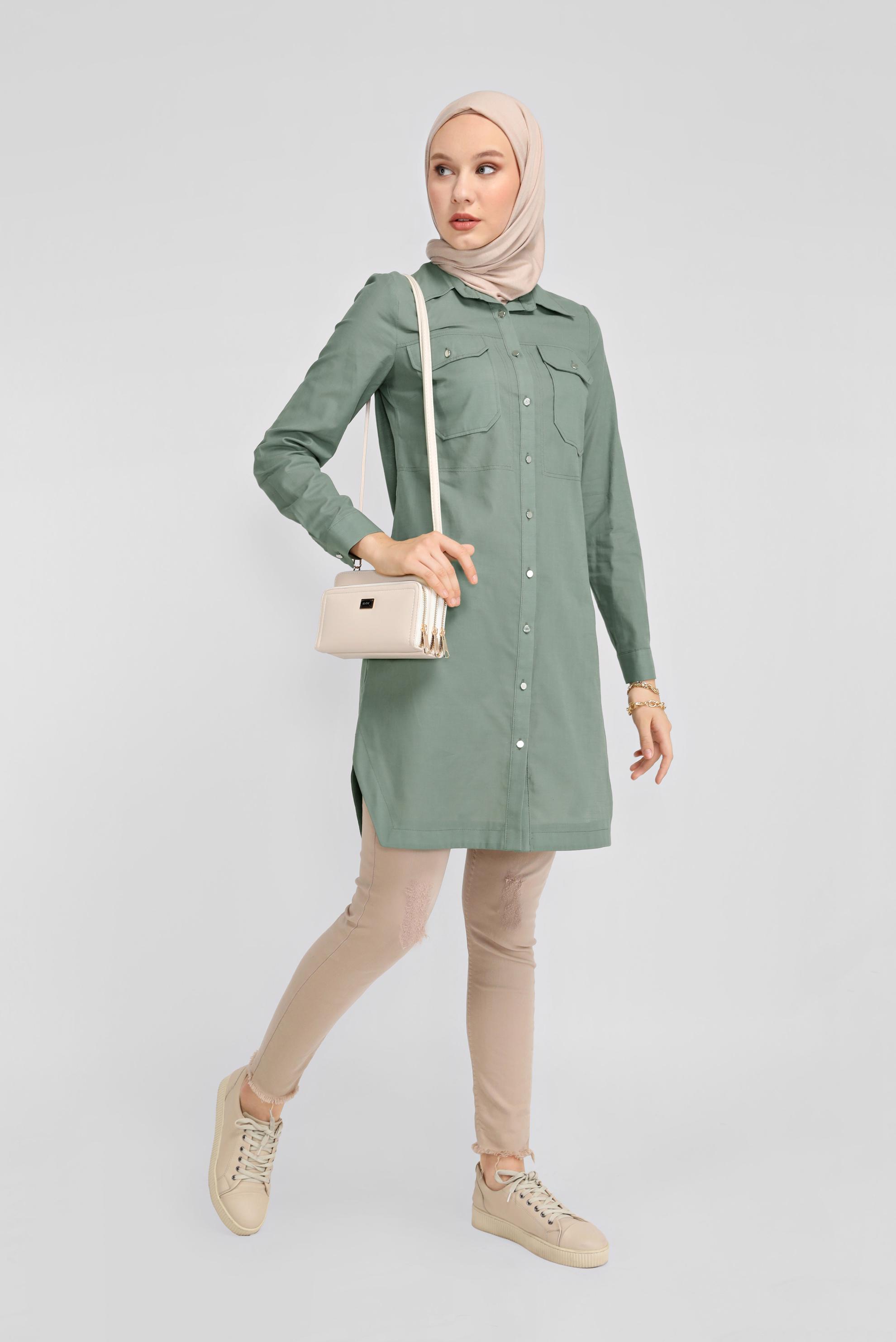 Tesettür giyim YEŞİL PAMUKLU CEPLİ BOYDAN TUNİK 41626 