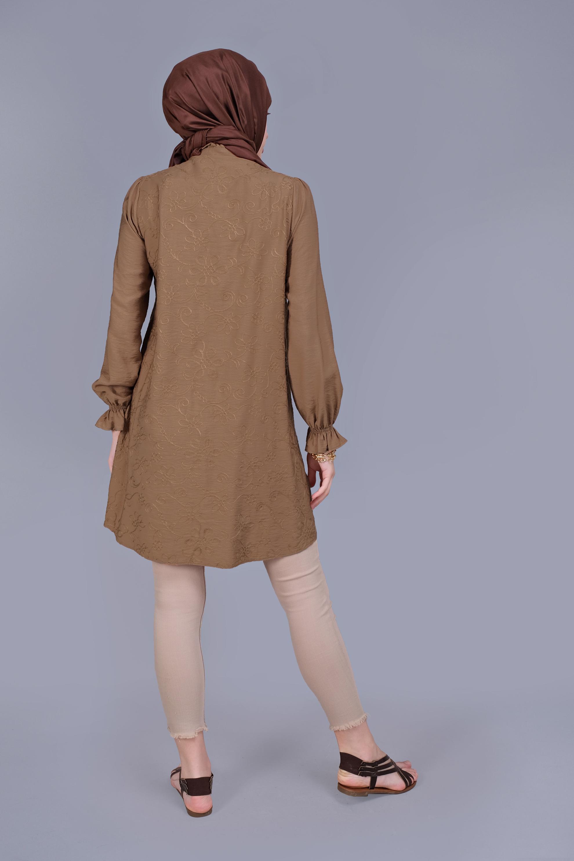 Tesettür giyim TABA BOYDAN DÜĞMELİ DESENLİ TUNİK 41638 
