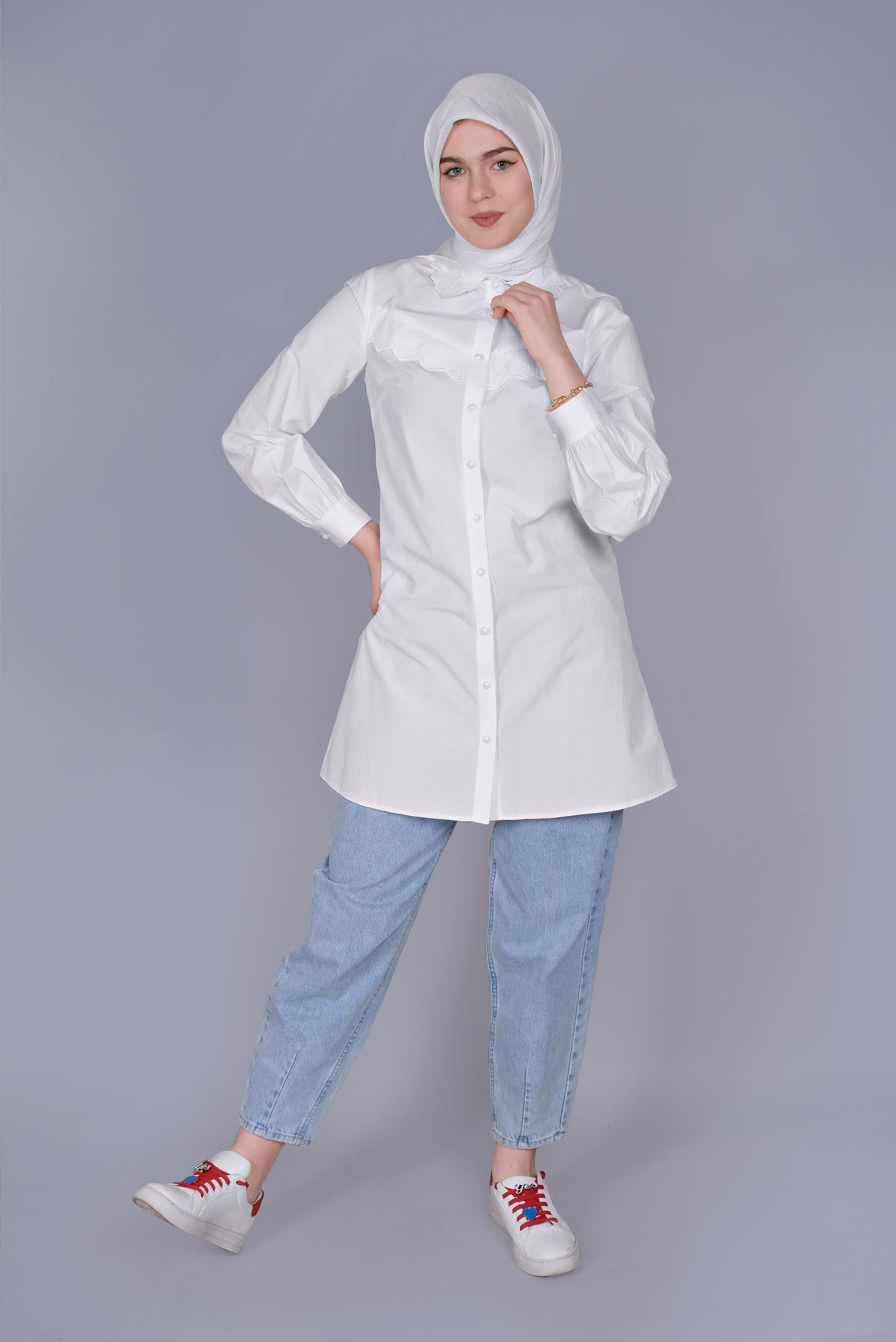 Tesettür giyim BEYAZ PAMUKLU  BOYDAN DÜĞMELİ TUNİK 41640