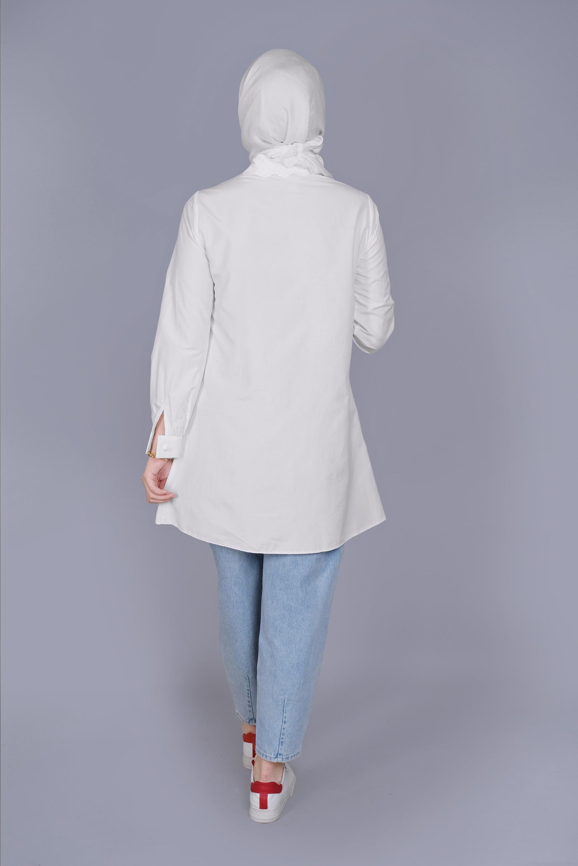 Tesettür giyim BEYAZ PAMUKLU  BOYDAN DÜĞMELİ TUNİK 41640