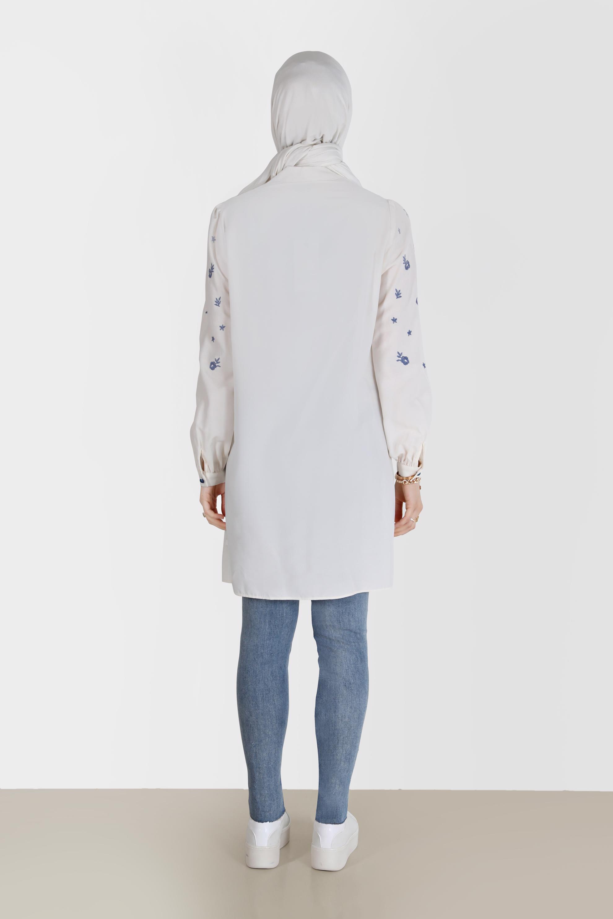 Tesettür giyim EKRU NAKIŞLI HAKİM YAKA TUNİK 41643