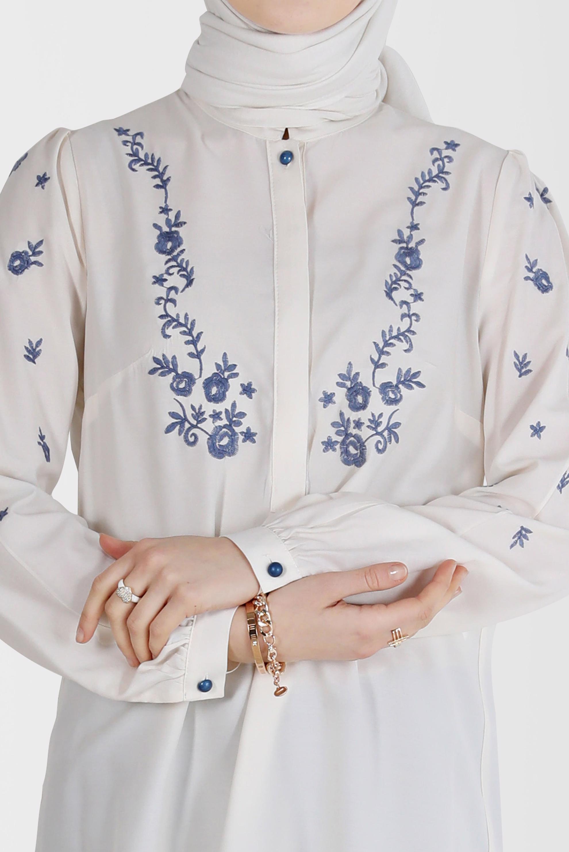 Tesettür giyim EKRU NAKIŞLI HAKİM YAKA TUNİK 41643