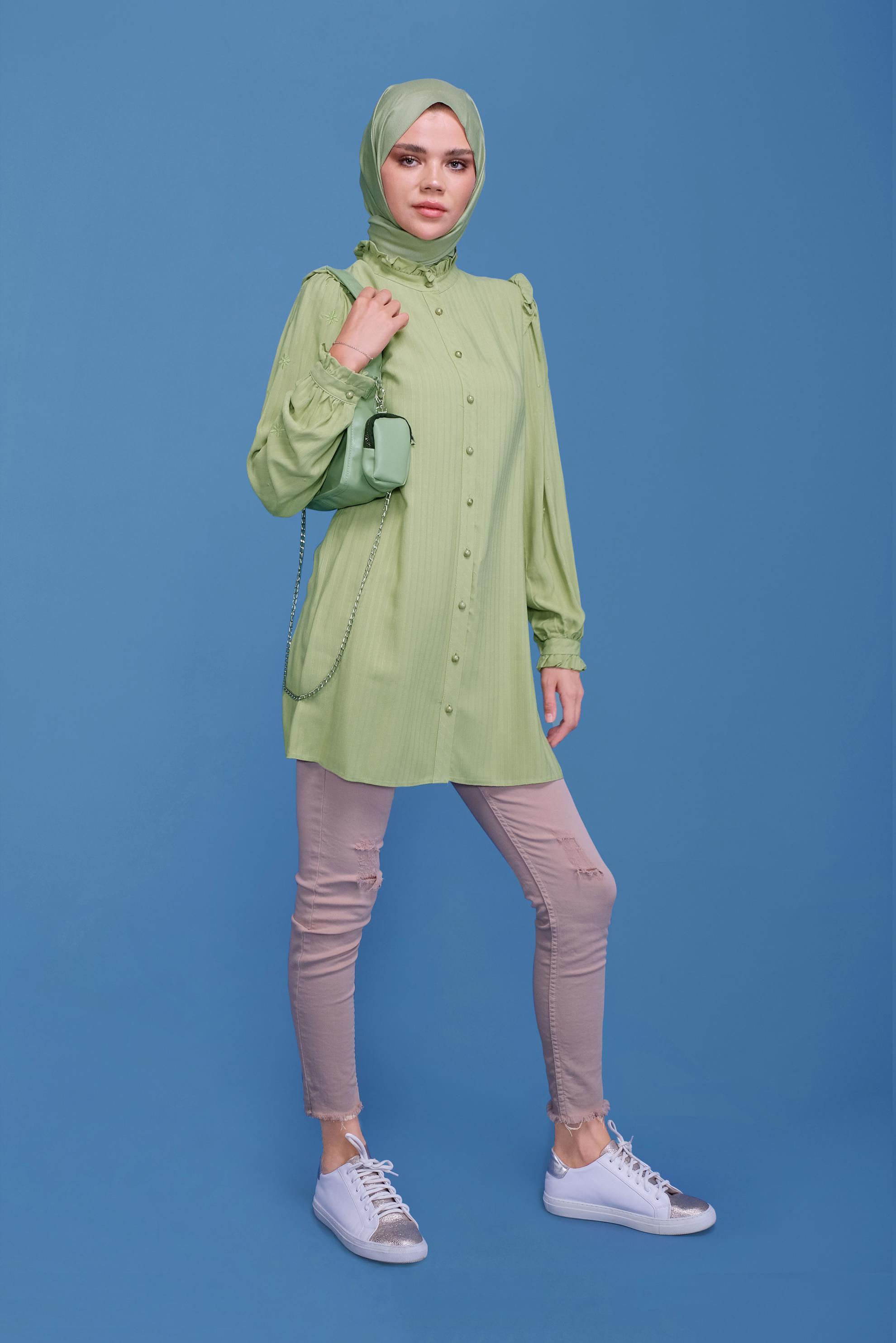 Tesettür giyim YEŞİL NAKIŞLI FIRDIR DETAYLI TUNİK 41655