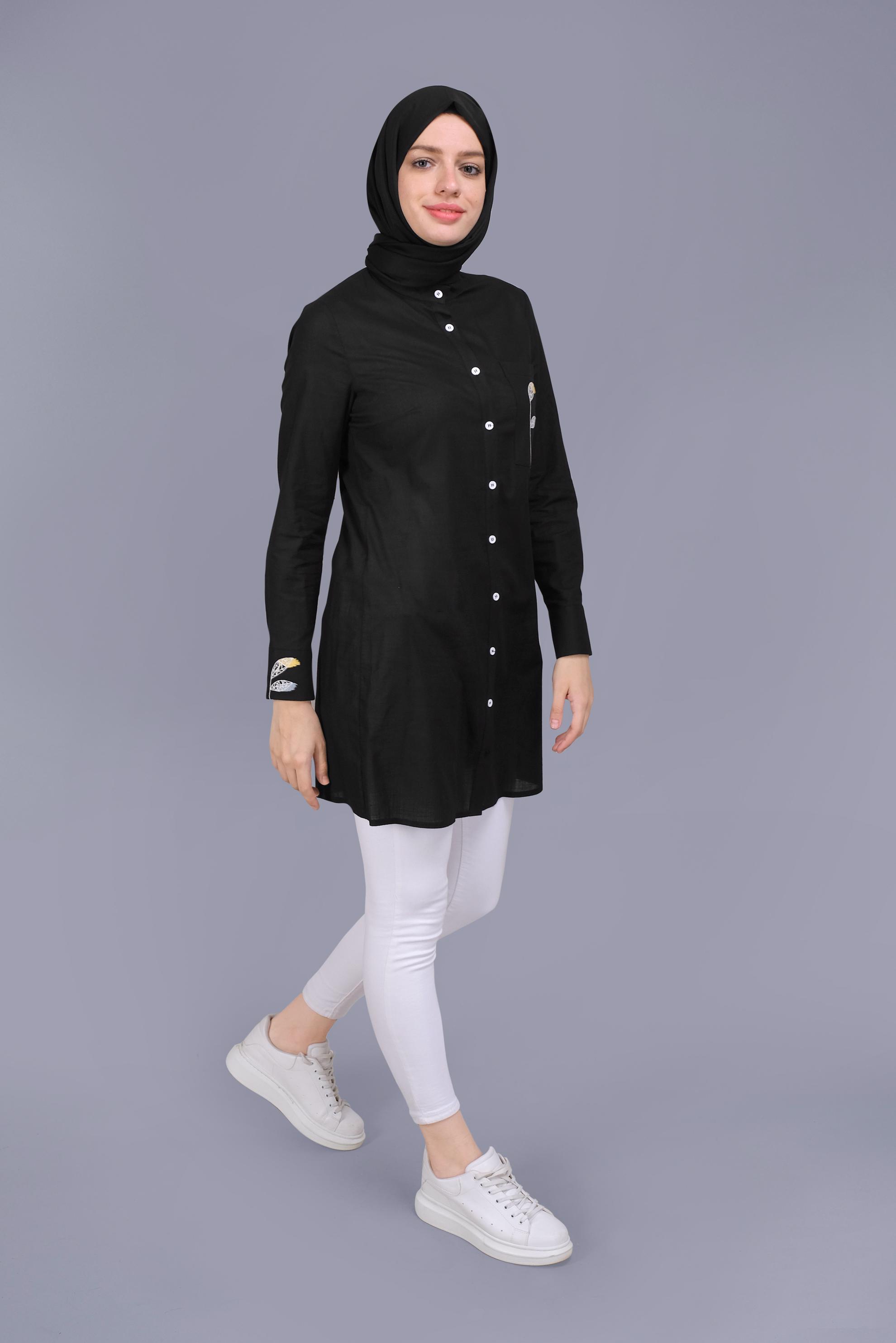 Tesettür giyim SİYAH PAMUKLU NAKIŞLI BOYDAN DÜĞMELİ TUNİK 41658 