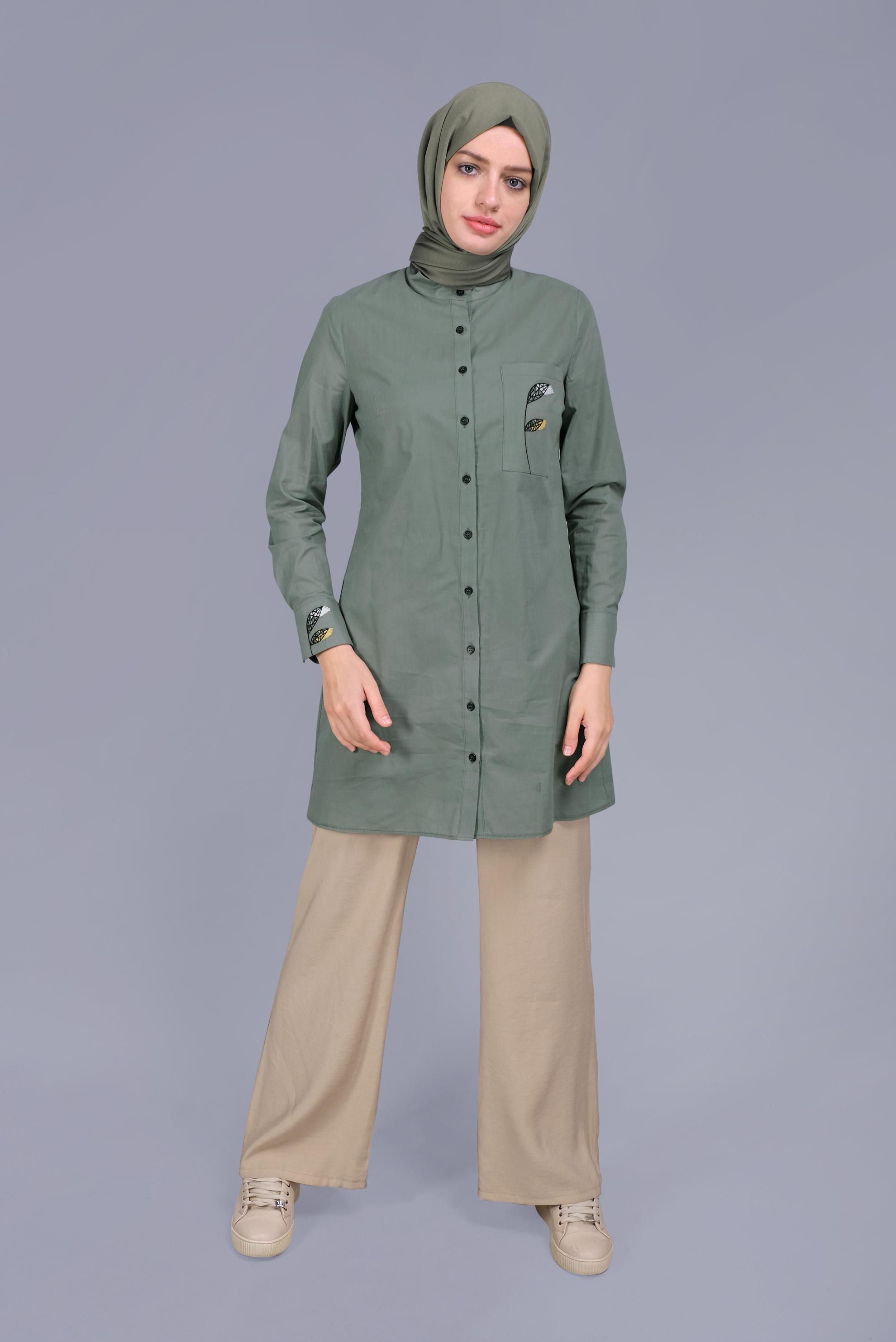 Tesettür giyim YEŞİL PAMUKLU NAKIŞLI BOYDAN DÜĞMELİ TUNİK 41658 