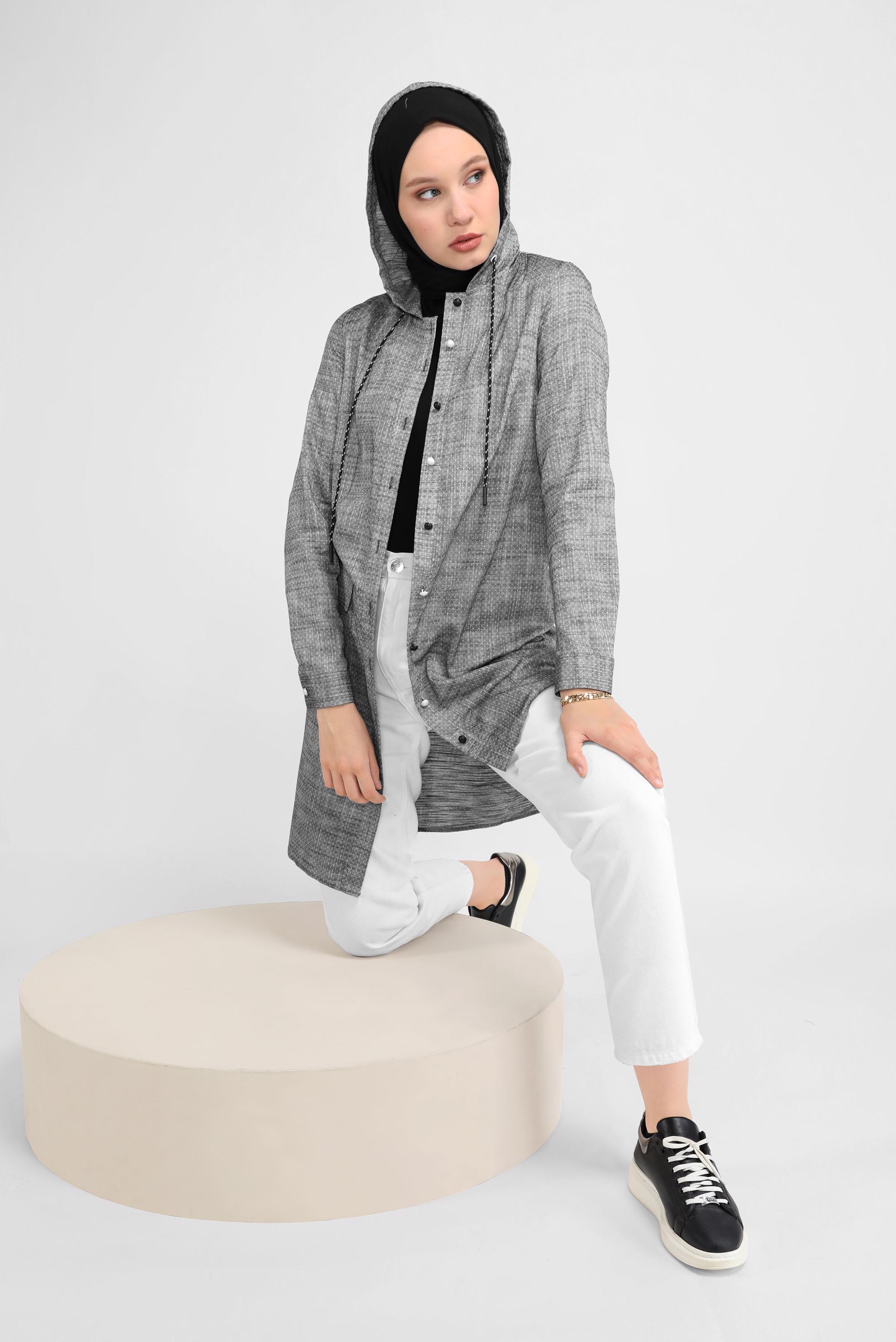 Tesettür giyim SİYAH ÖNDEN DÜĞMELİ KAPÜŞONLU TUNİK 41681