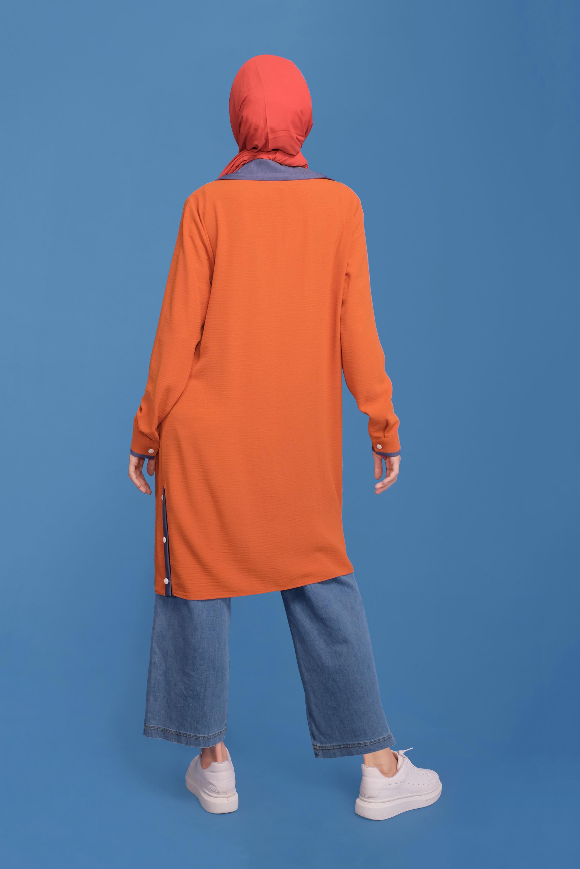 Tesettür giyim TURUNCU GİZLİ DÜĞMELİ ÇITÇIT DETAYLI TUNİK 41686