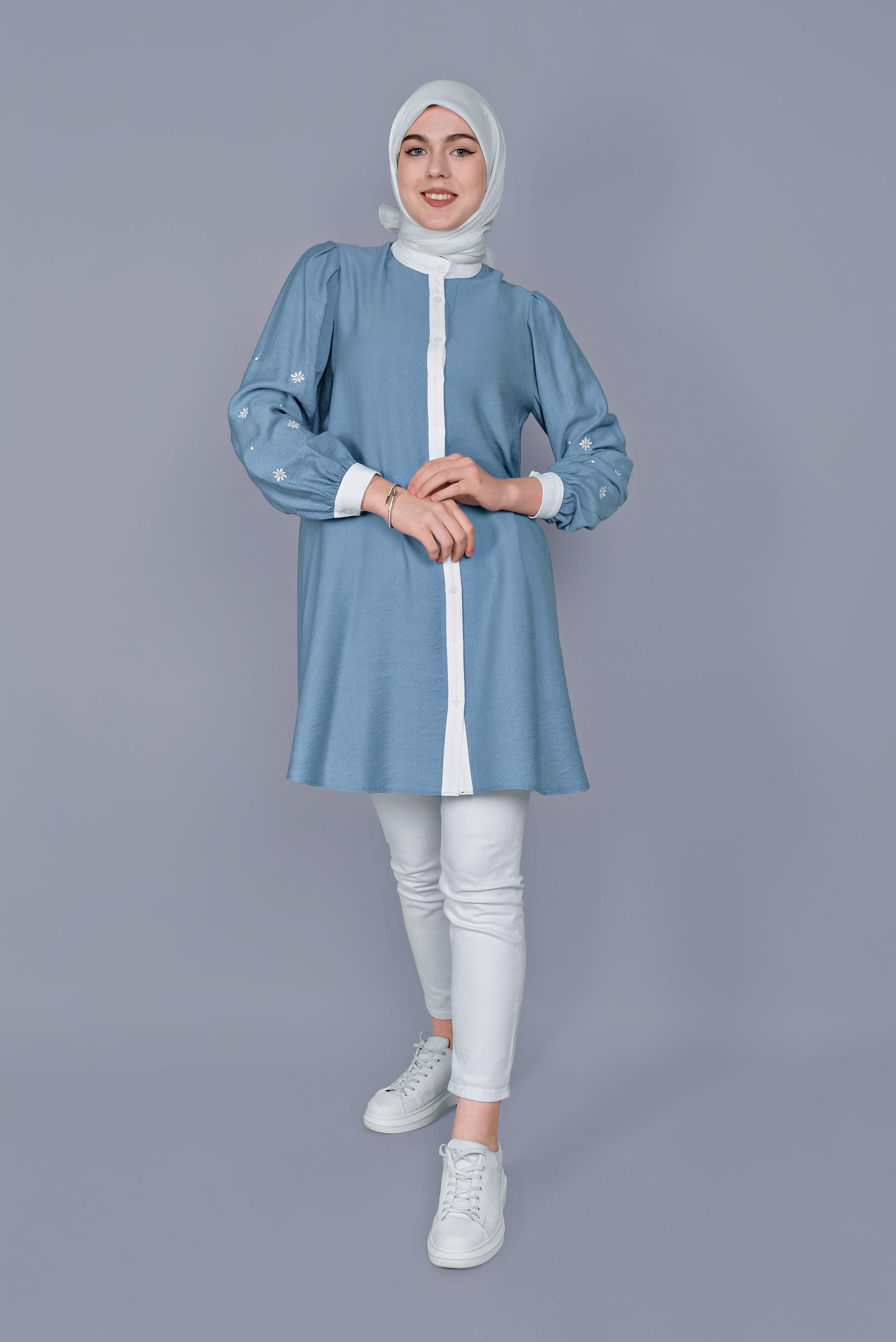 Tesettür giyim MAVİ PAPATYA NAKIŞLI TUNİK 41689 