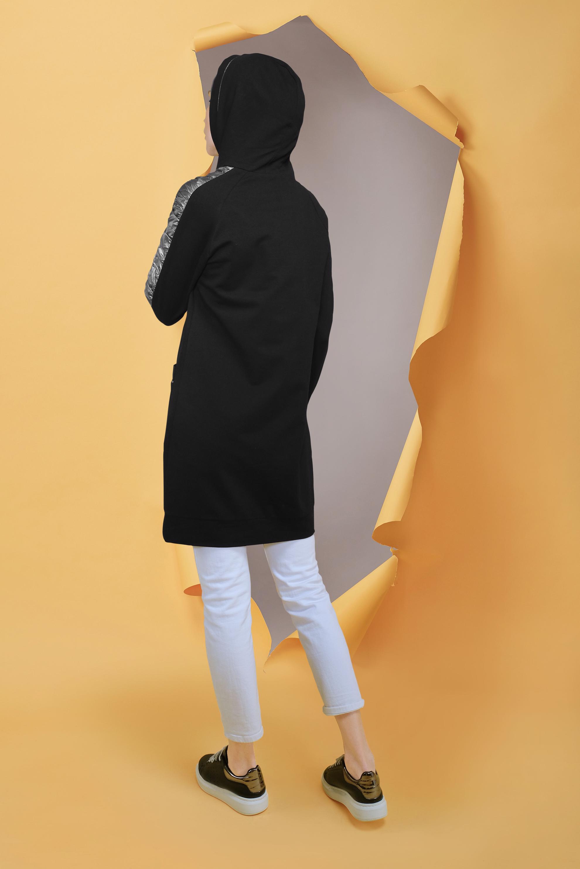 Tesettür giyim SİYAH YALDIZ BASKILI KAPÜŞONU BAĞCIKLI TUNİK 41692 