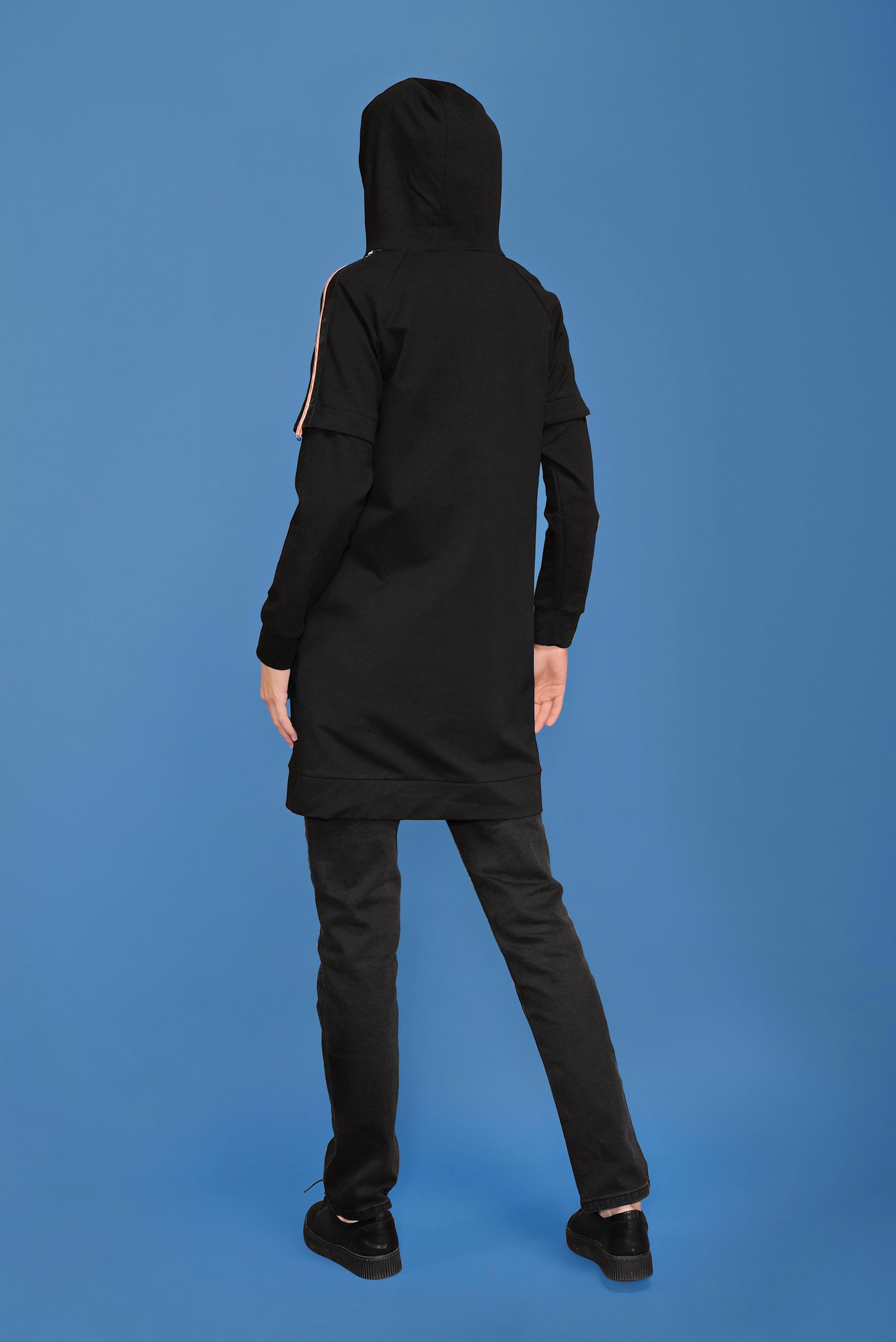 Tesettür giyim SİYAH CEP DETAYLI KAPÜŞONLU TUNİK 41693