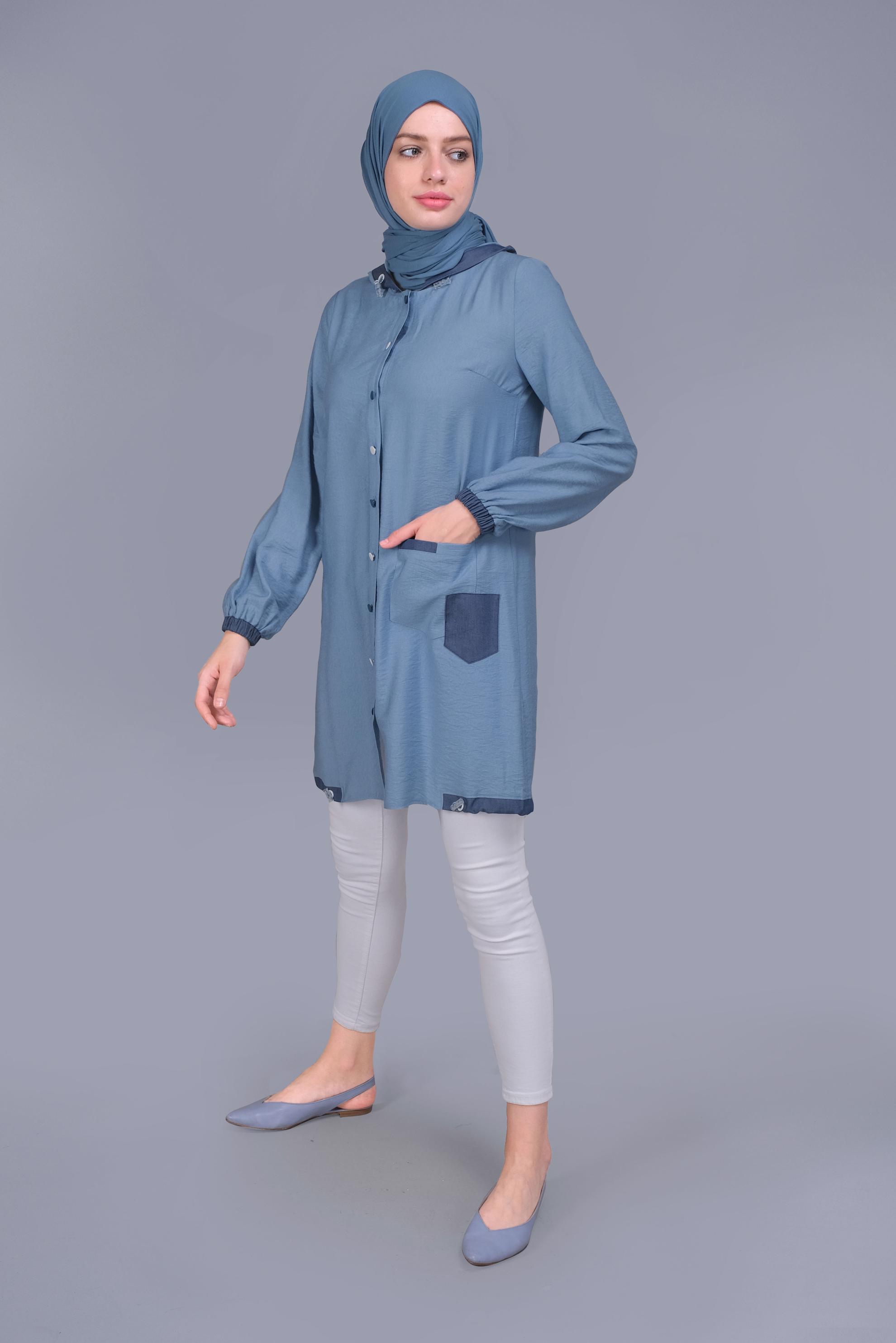 Tesettür giyim MAVİ KAPÜŞONLU DÜĞMELİ VİSKOZ TUNİK 41696 