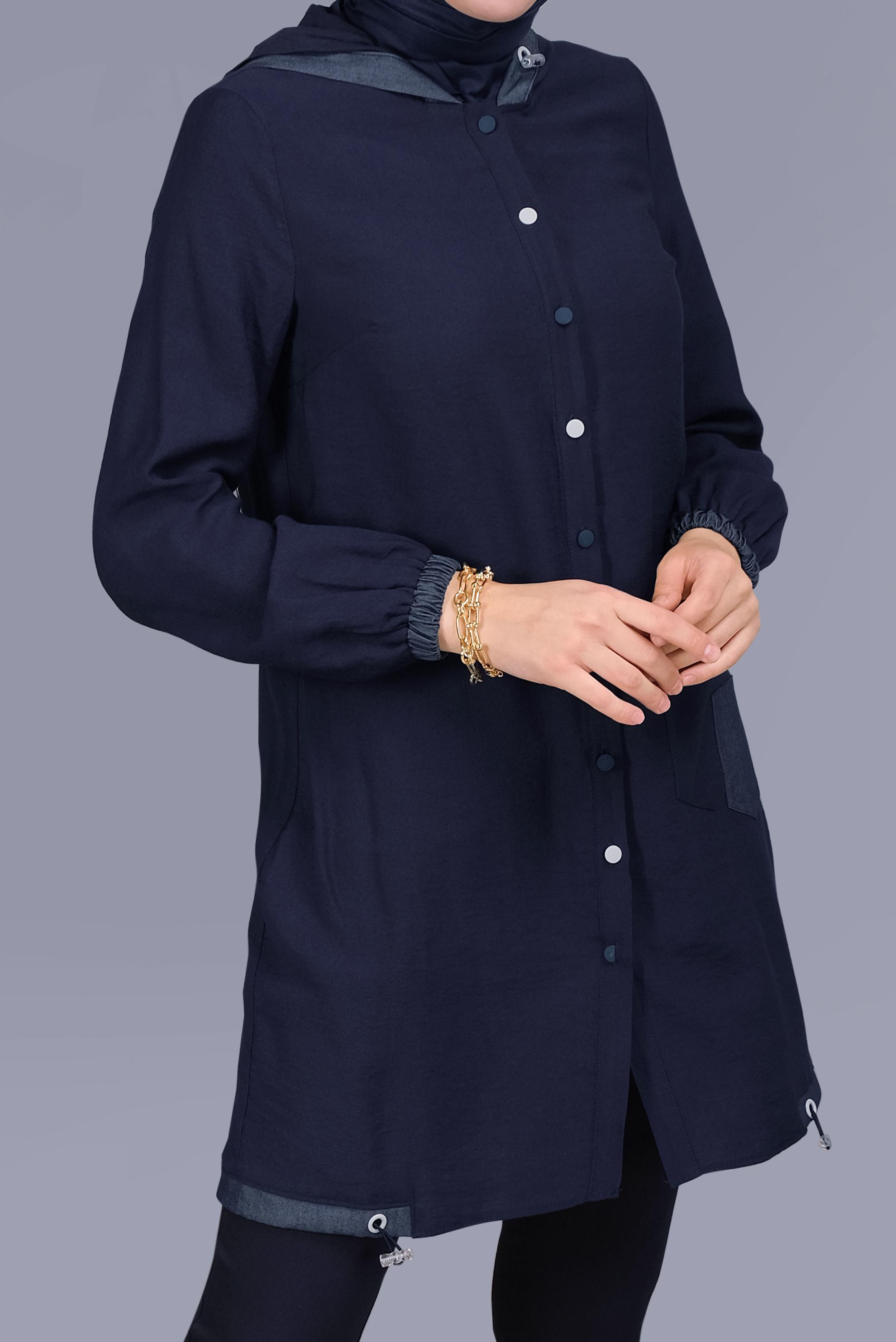 Tesettür giyim LACİVERT KAPÜŞONLU DÜĞMELİ VİSKOZ TUNİK 41696 