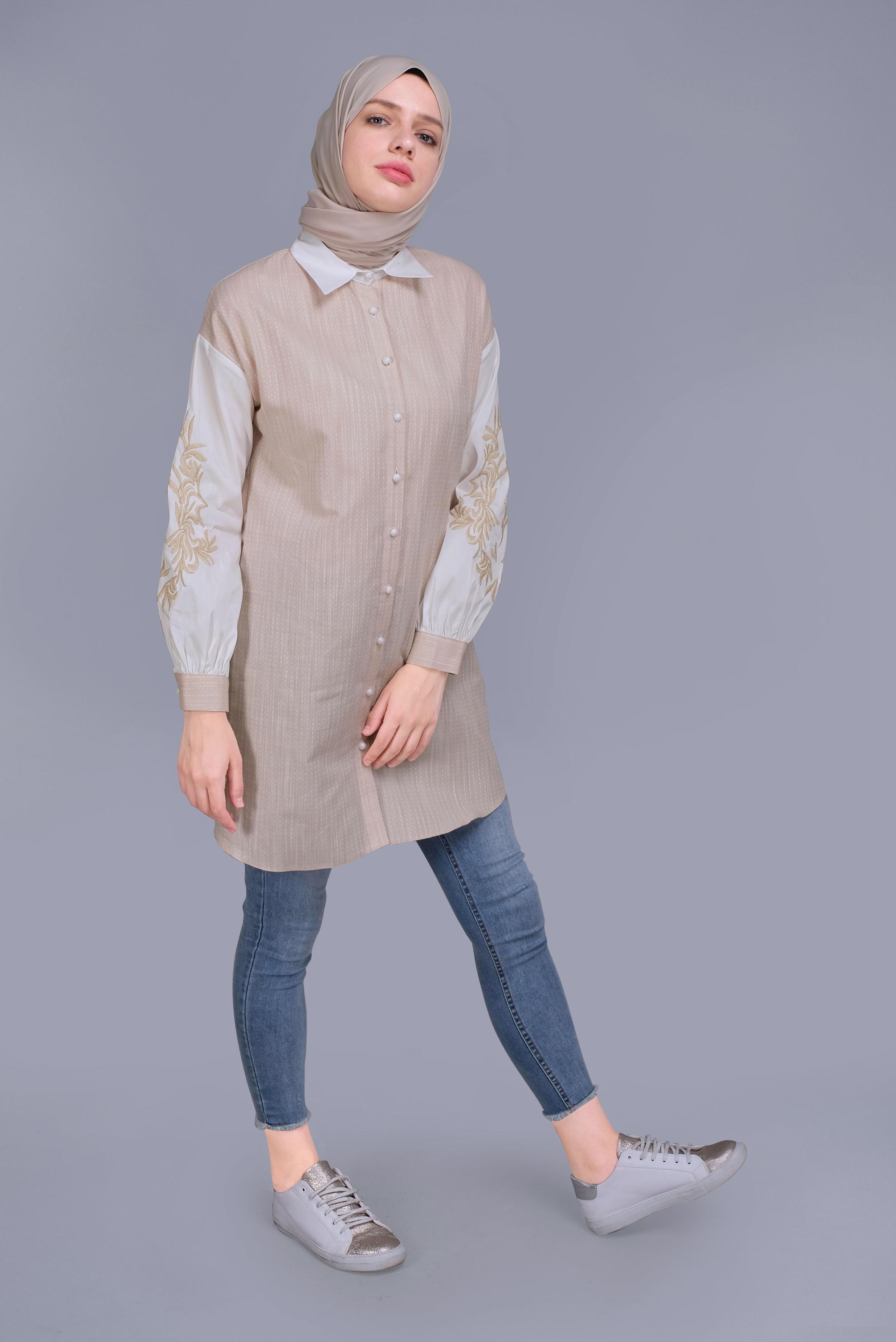 Tesettür giyim BEJ NAKIŞ DETAYLI KIÇILLI TUNİK 41703