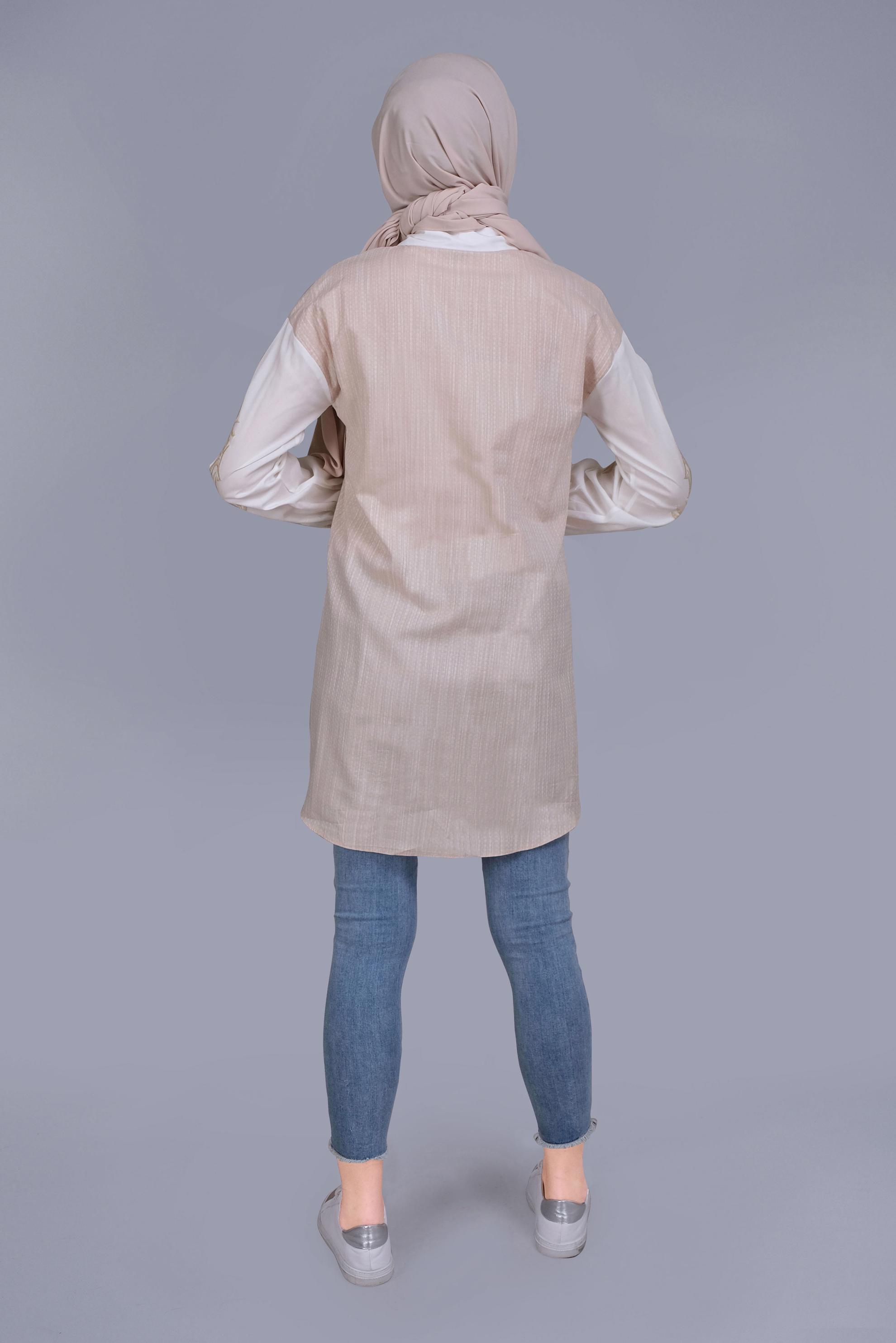 Tesettür giyim BEJ NAKIŞ DETAYLI KIÇILLI TUNİK 41703