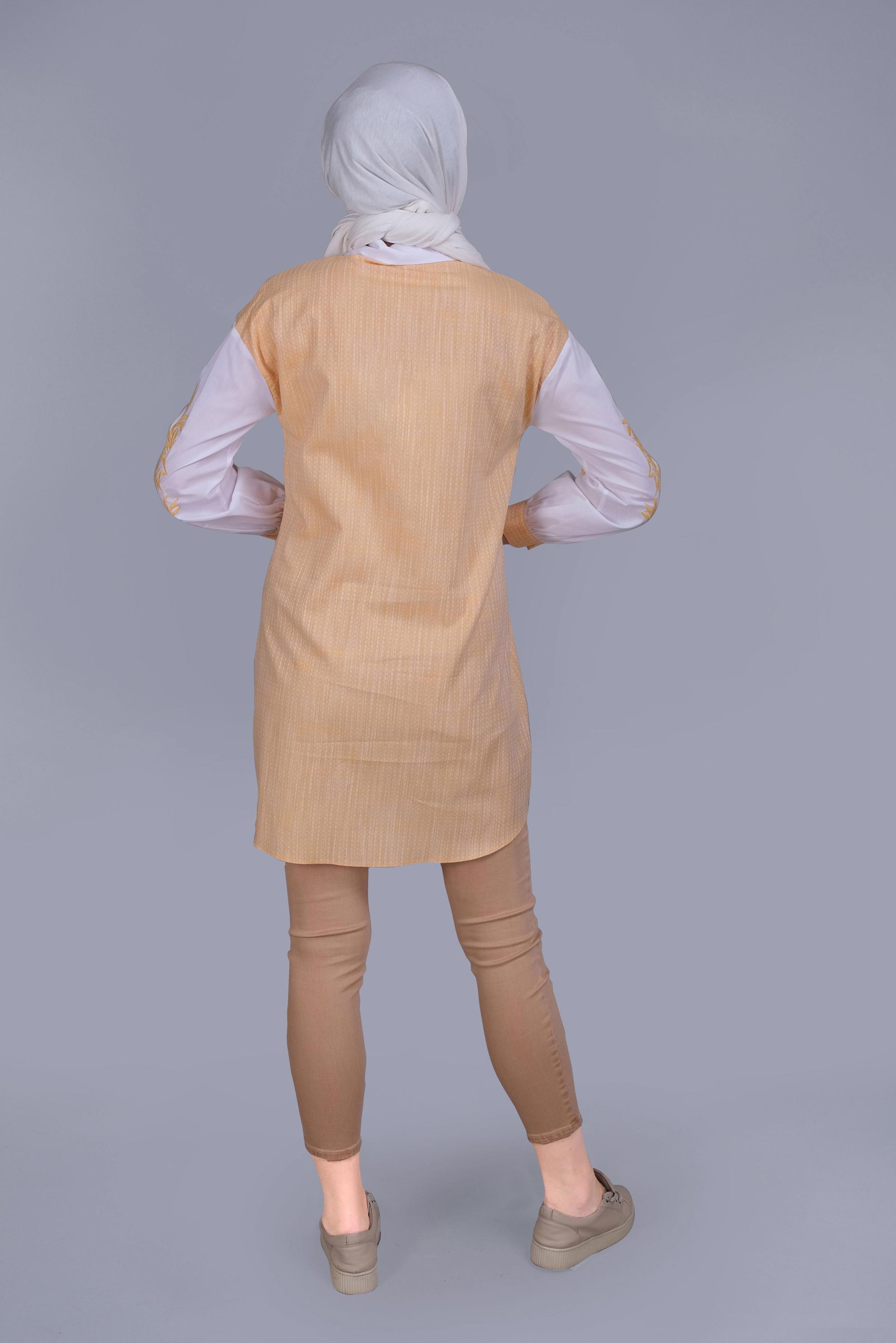 Tesettür giyim SARI NAKIŞ DETAYLI KIÇILLI TUNİK 41703