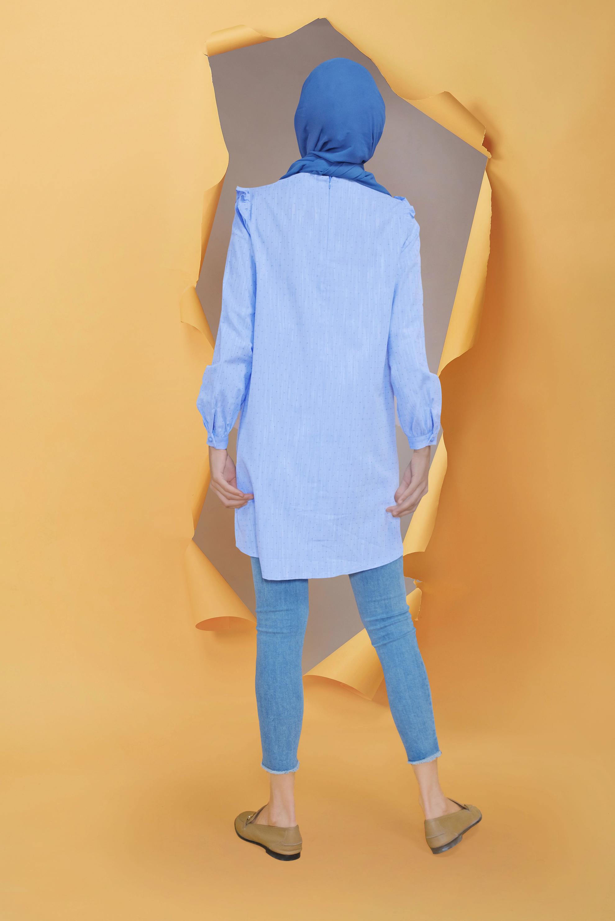 Tesettür giyim MAVİ NAKIŞ DETAYLI TUNİK 41704