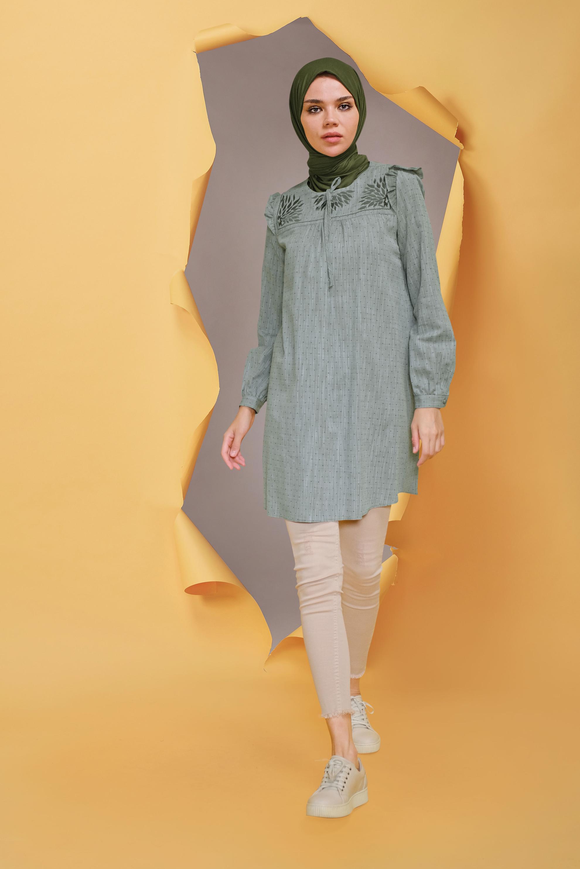 Tesettür giyim HAKİ NAKIŞ DETAYLI TUNİK 41704