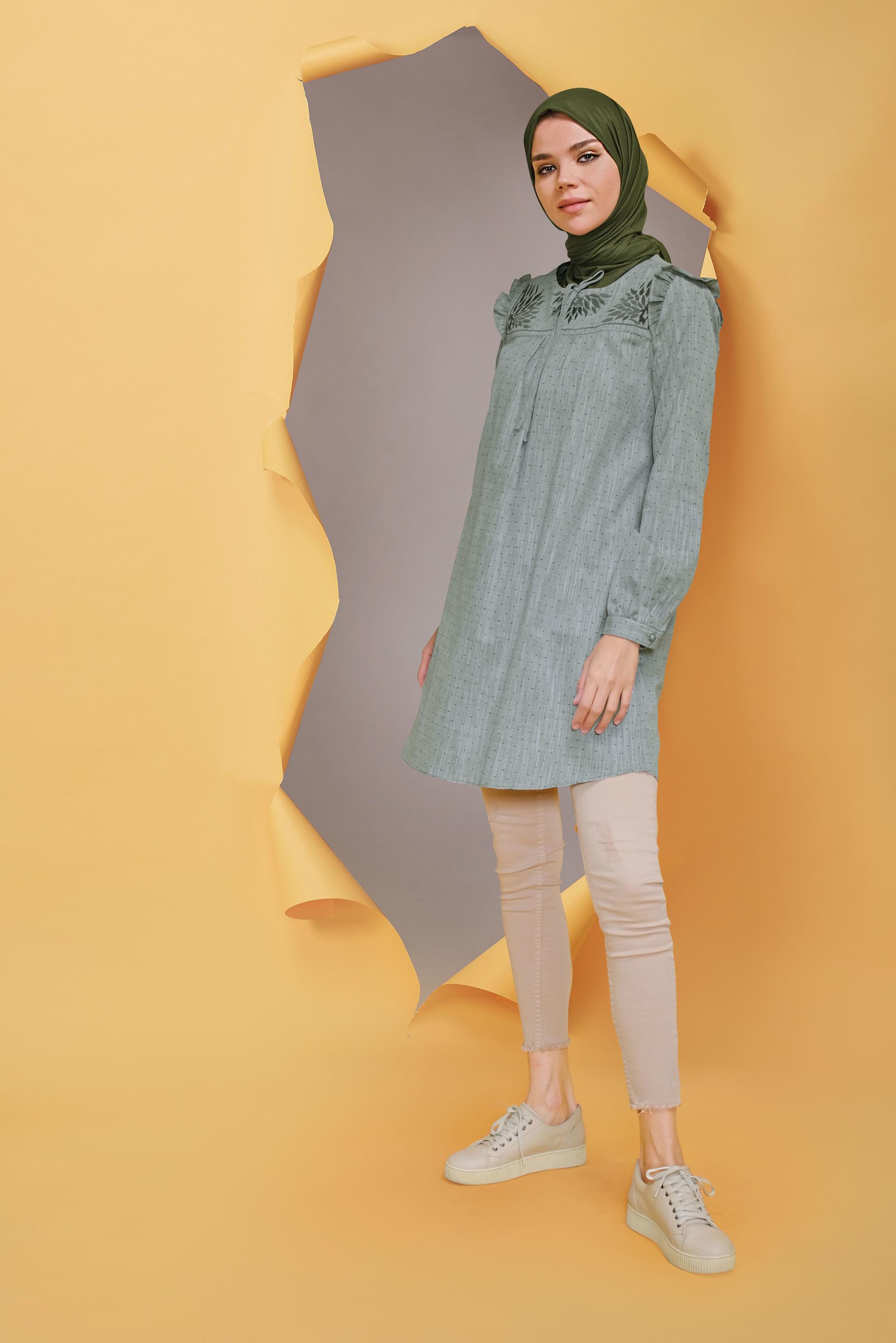 Tesettür giyim HAKİ NAKIŞ DETAYLI TUNİK 41704