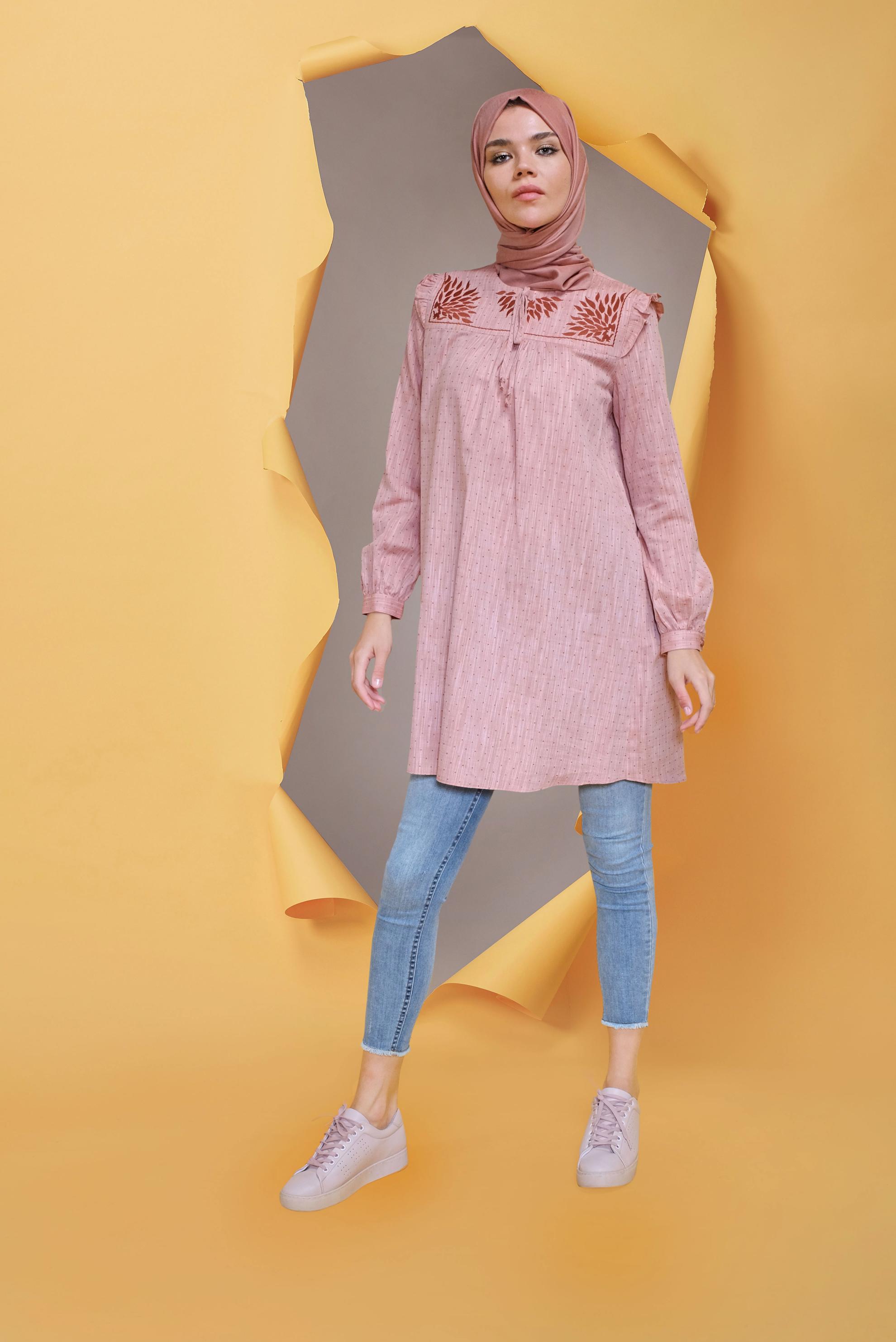 Tesettür giyim TURUNCU NAKIŞ DETAYLI TUNİK 41704