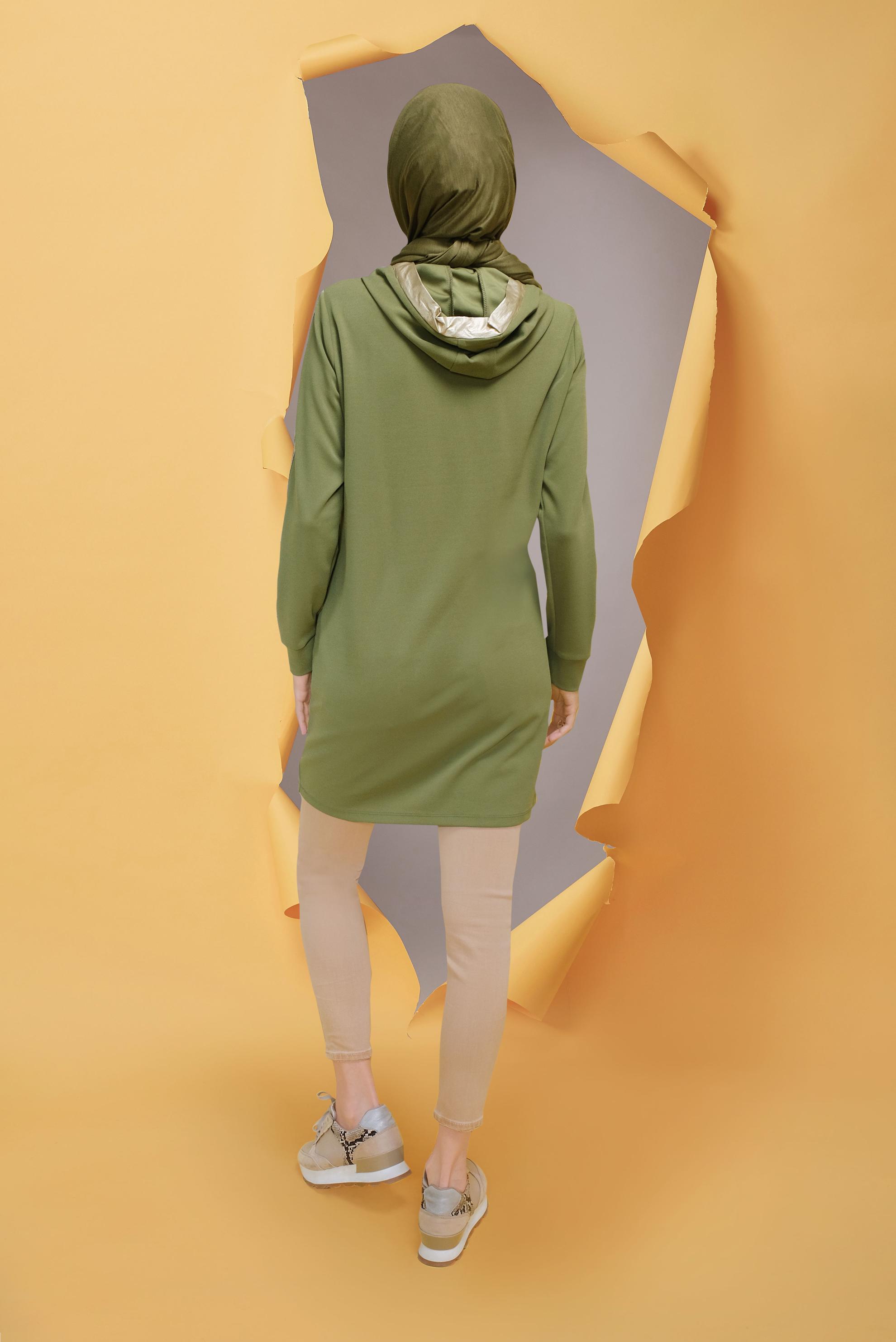Tesettür giyim YEŞİL YALDIZ BASKILI KAPÜŞONLU TUNİK 41705