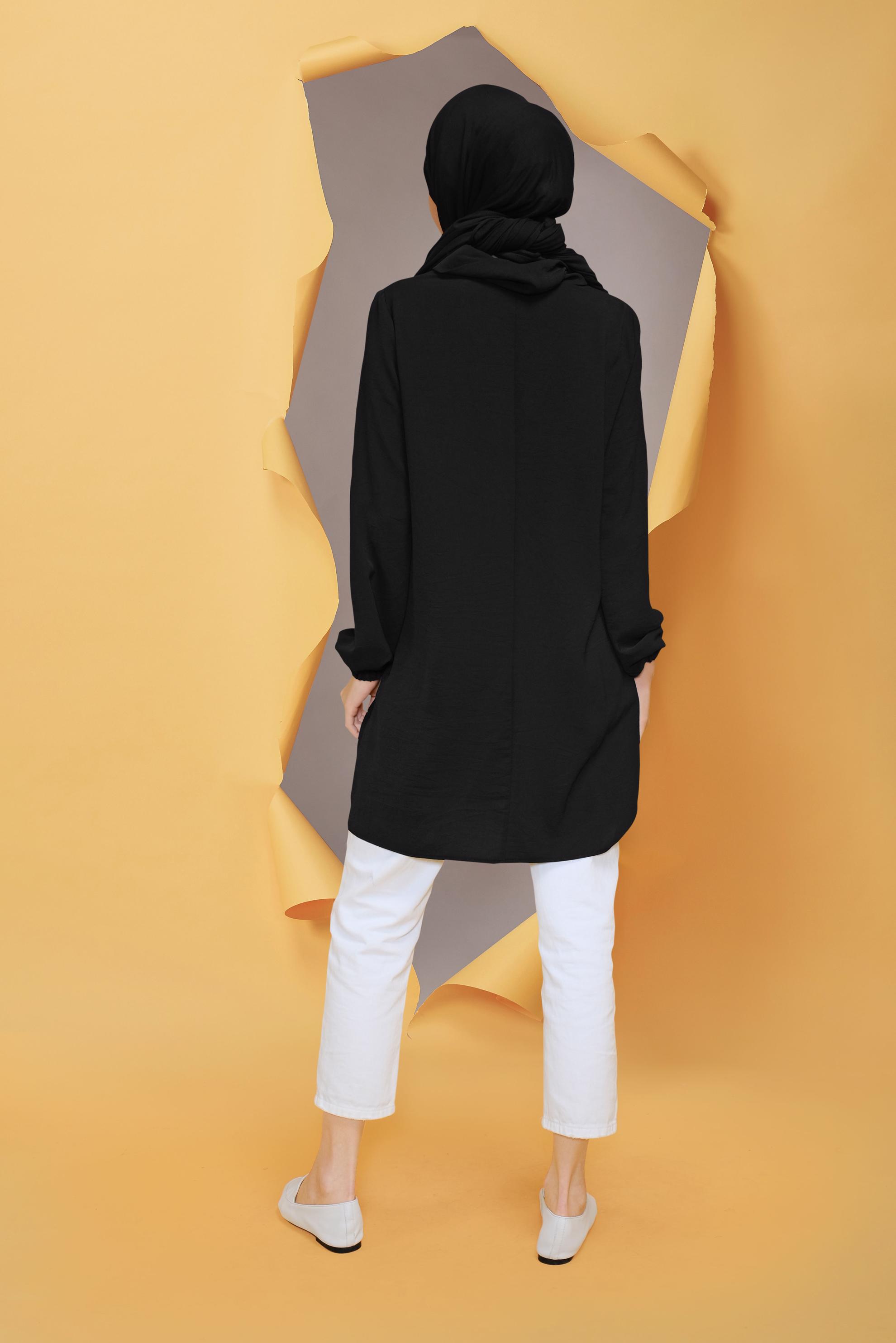 Tesettür giyim SİYAH BOĞAZLI BİLEKTEN SIKMALI TUNİK 41724 