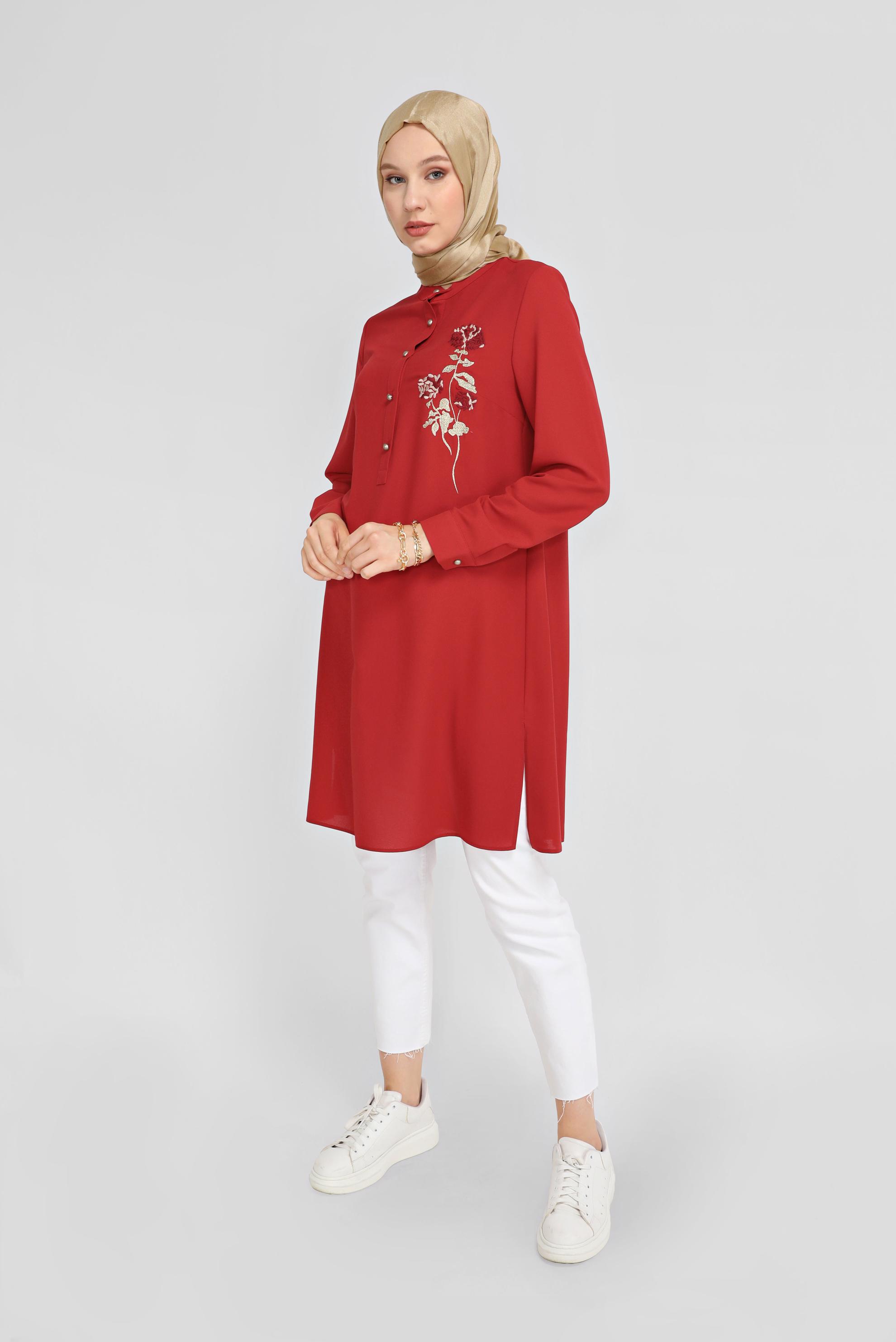 Tesettür giyim KIRMIZI ÇİÇEK DESENLİ DÜĞMELİ TUNİK 41728 