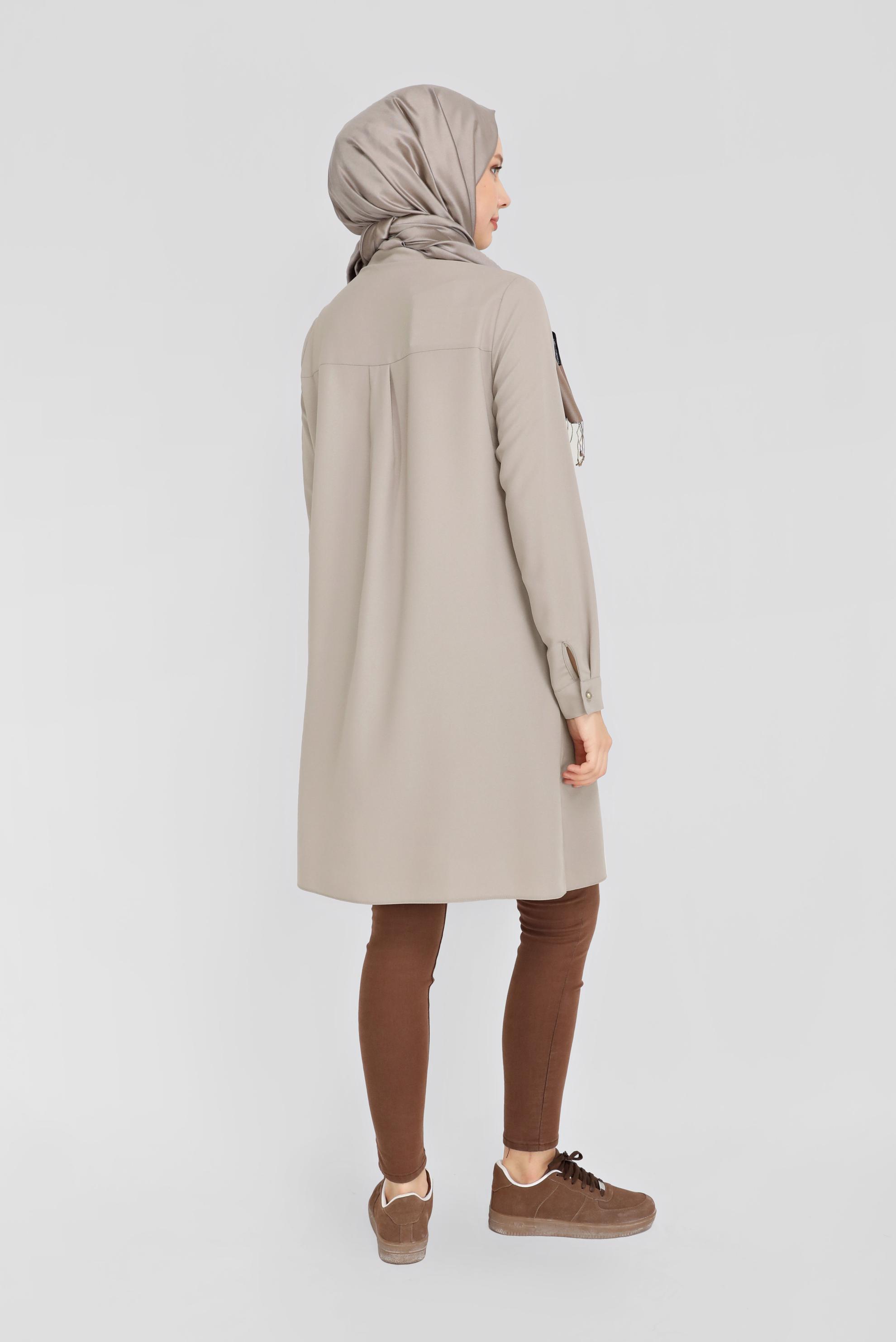 Tesettür giyim VİZON ÇİÇEK DESENLİ DÜĞMELİ TUNİK 41728 