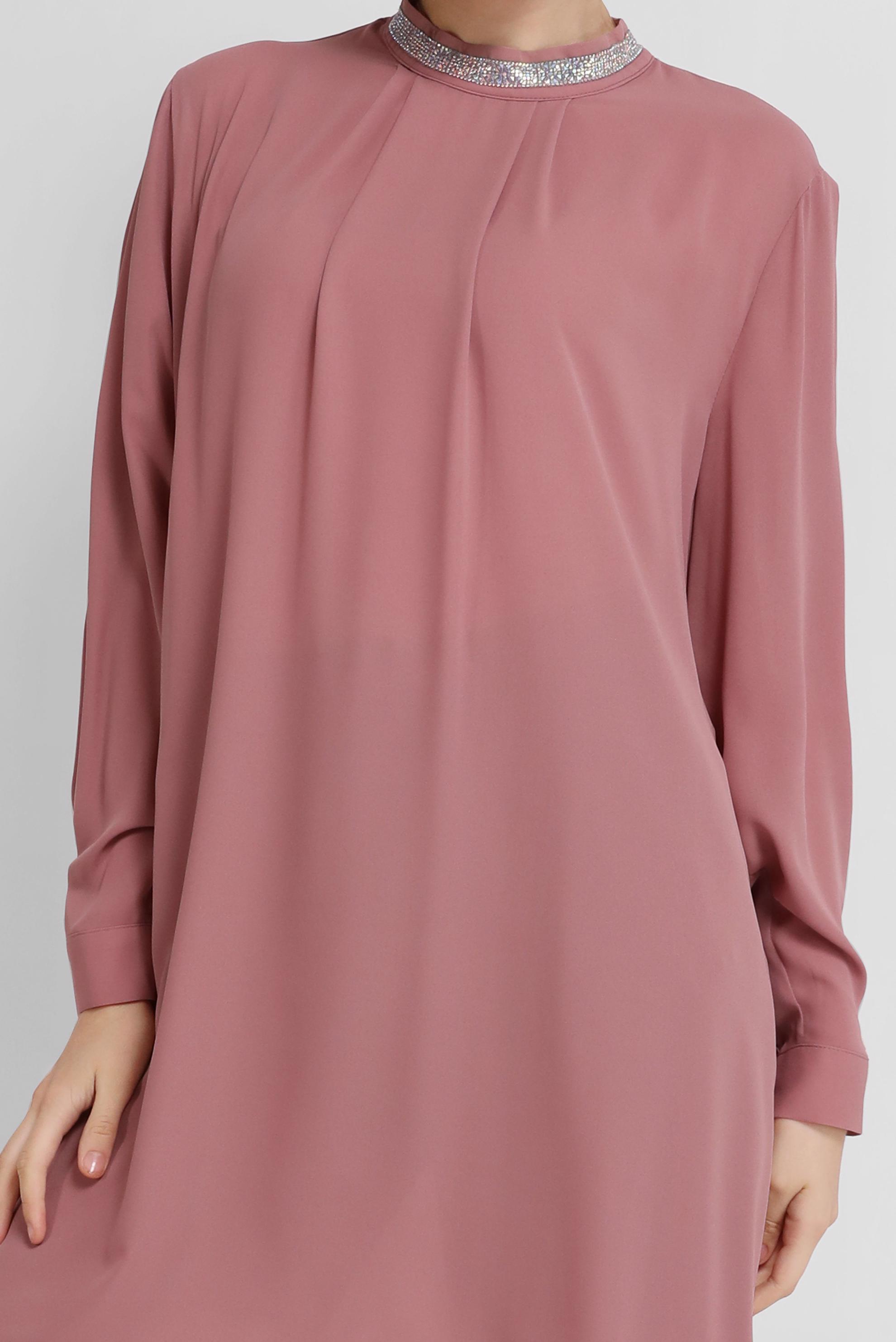 Tesettür giyim PEMBE YAKASI VE KOLLARI TAŞ BASKILI TUNİK 41741