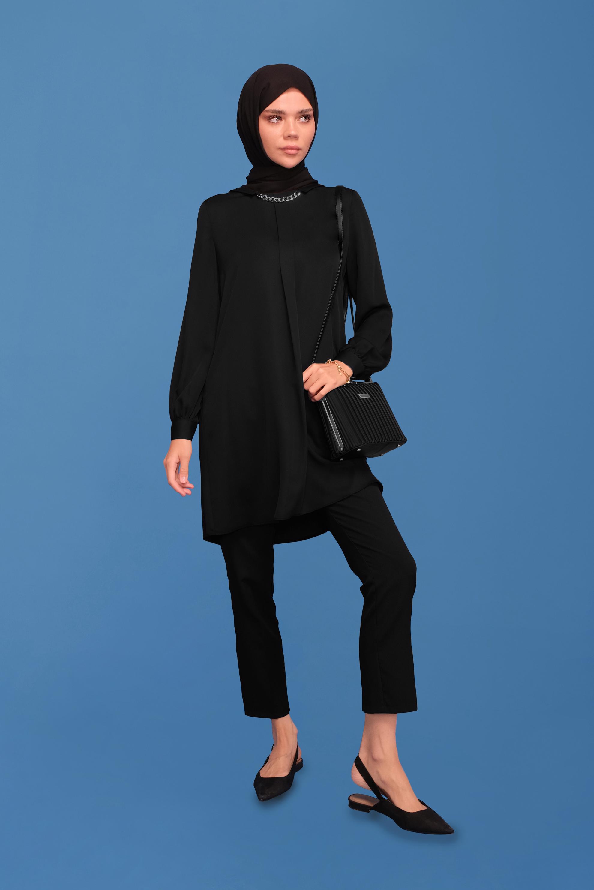 Tesettür giyim SİYAH ZİNCİR DETAYLI TUNİK 41746 