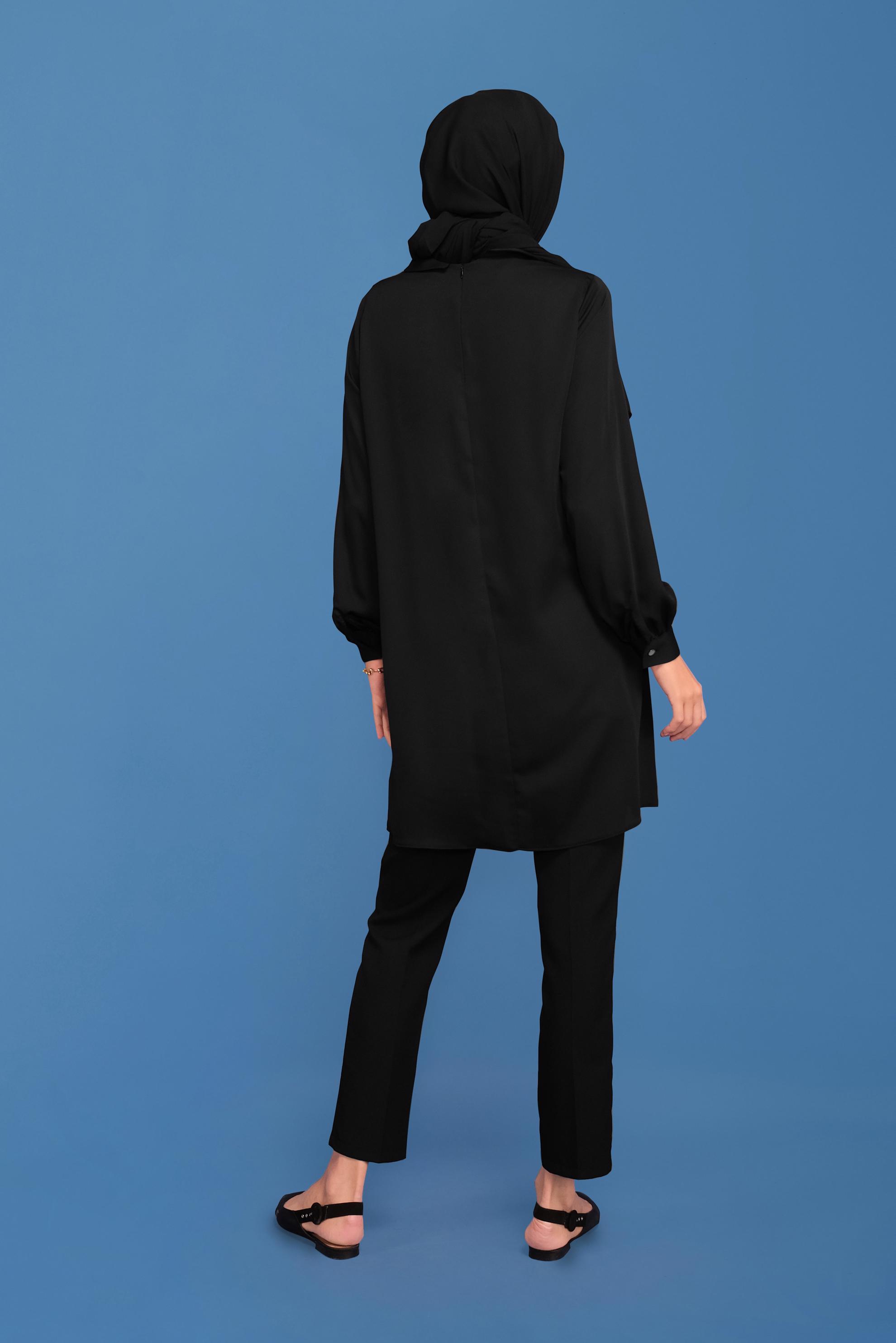 Tesettür giyim SİYAH ZİNCİR DETAYLI TUNİK 41746 