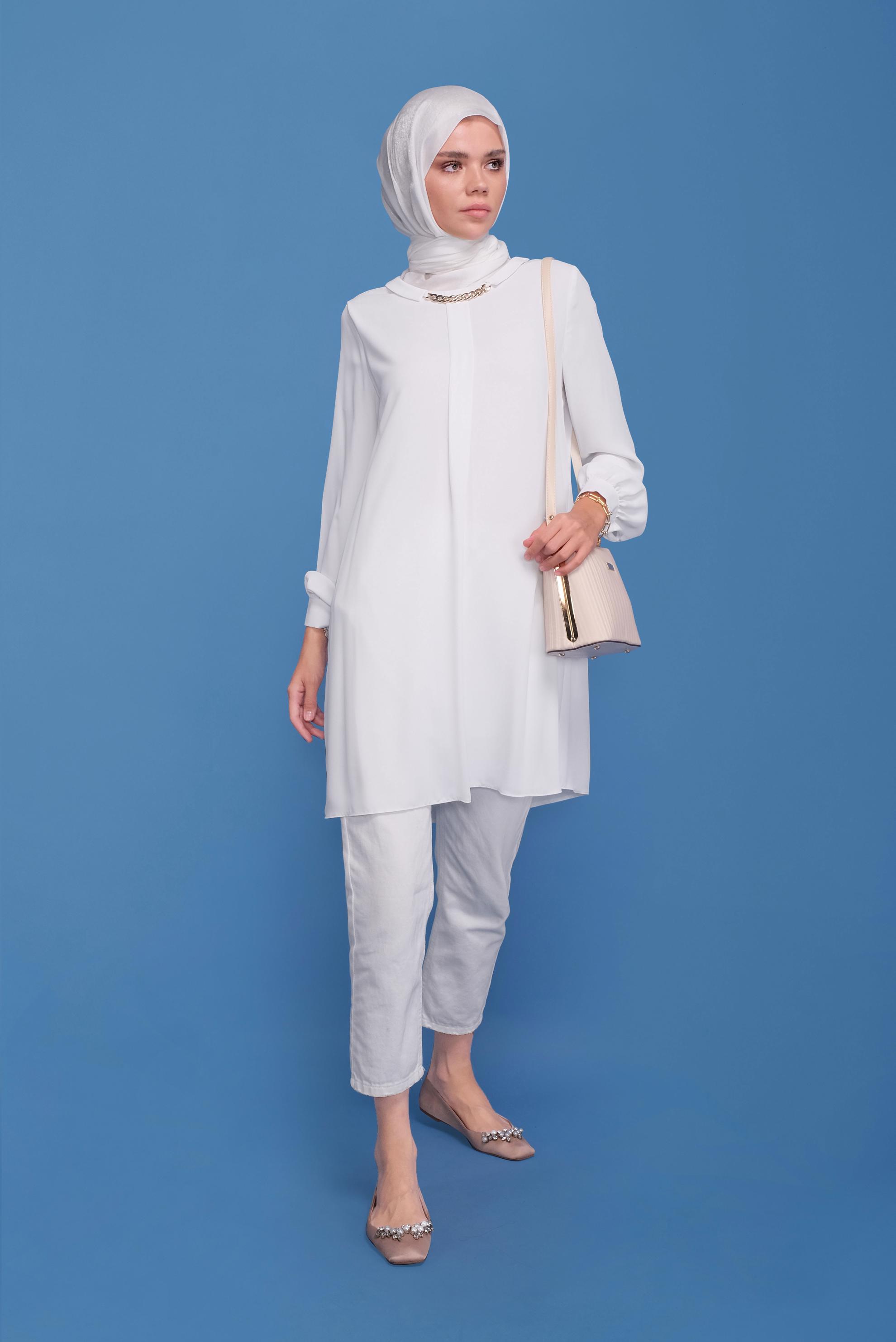 Tesettür giyim BEYAZ ZİNCİR DETAYLI TUNİK 41746 