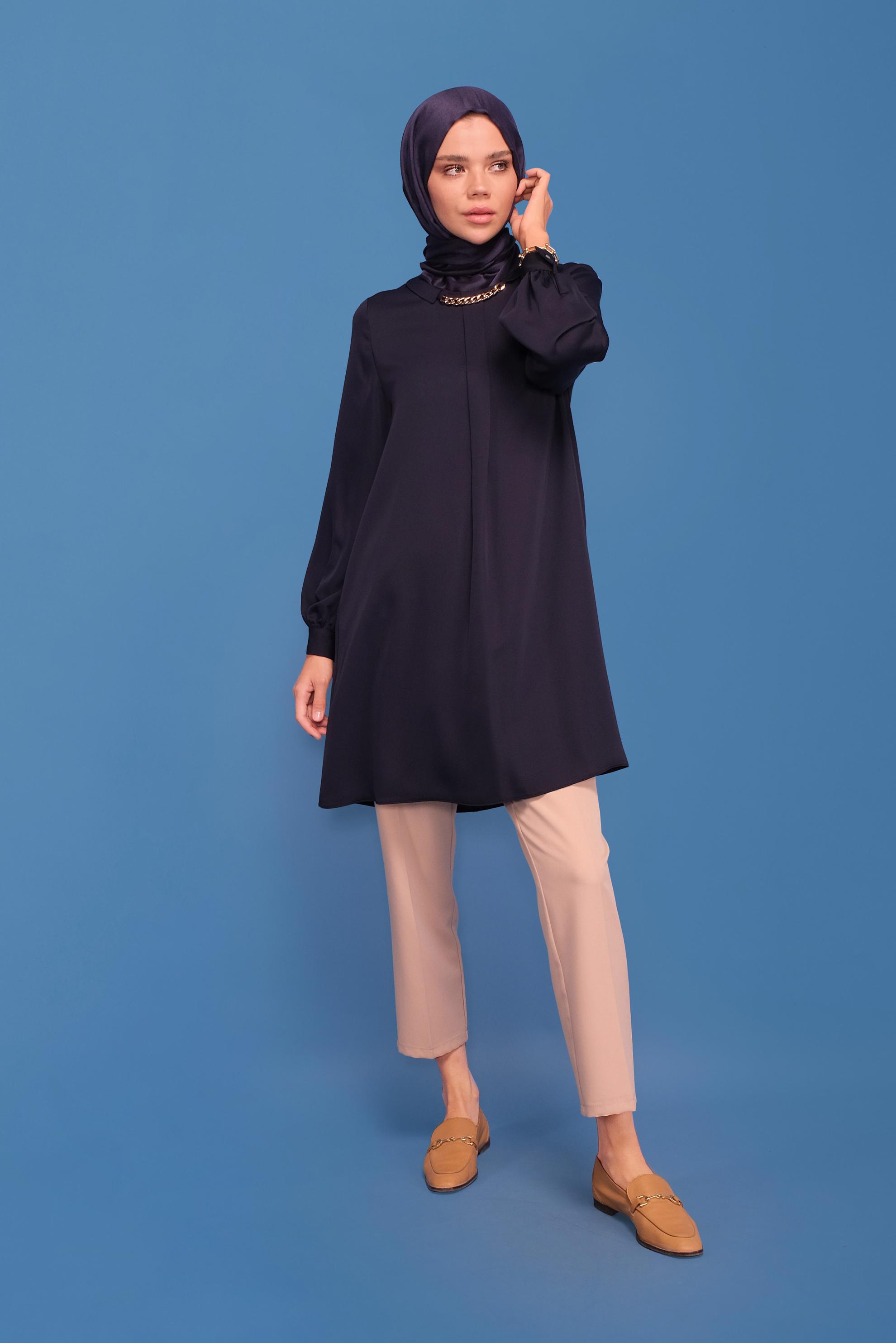 Tesettür giyim LACİVERT ZİNCİR DETAYLI TUNİK 41746 