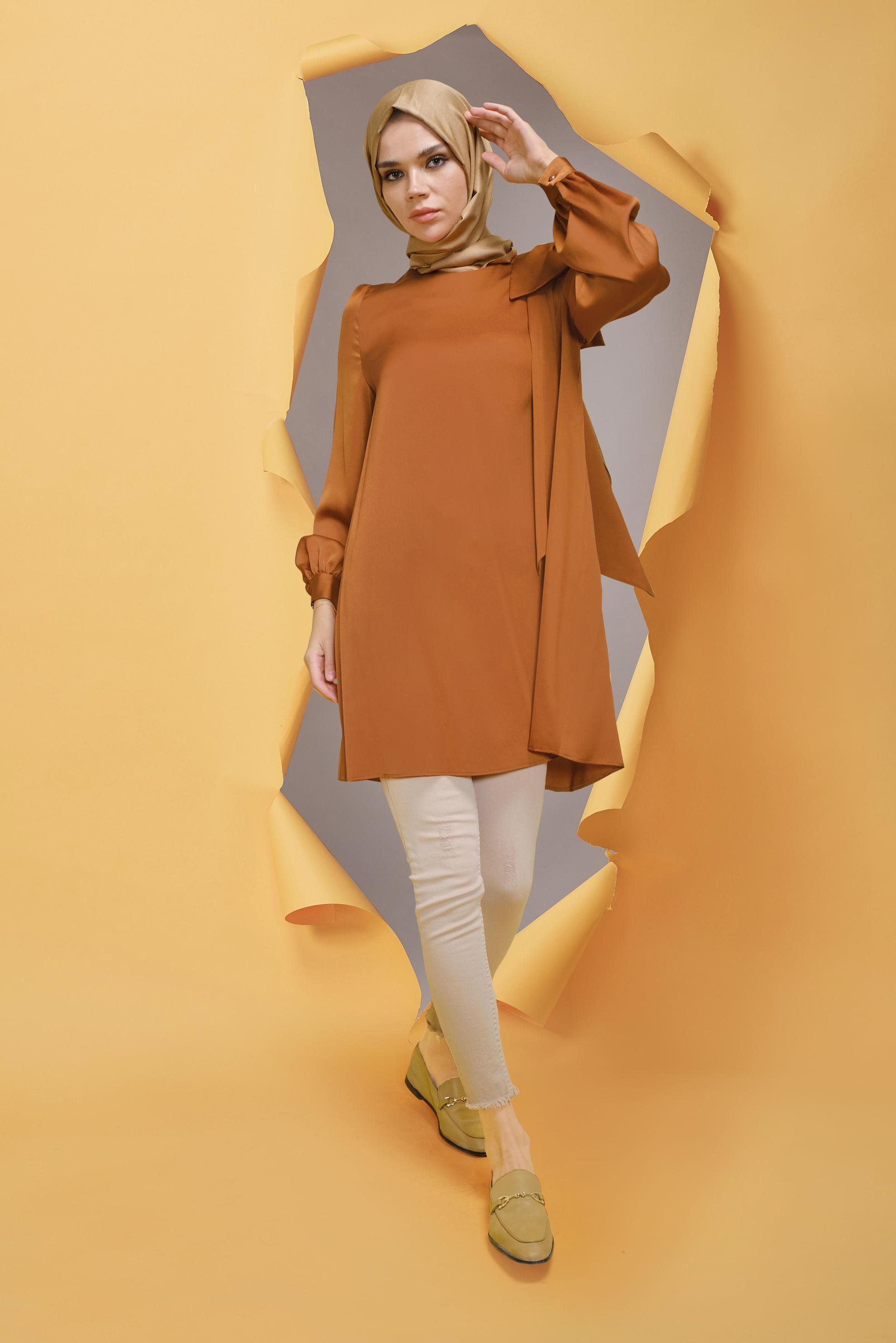 Tesettür giyim TURUNCU YUVARLAK YAKA FİYONK DETAYLI TUNİK 41773