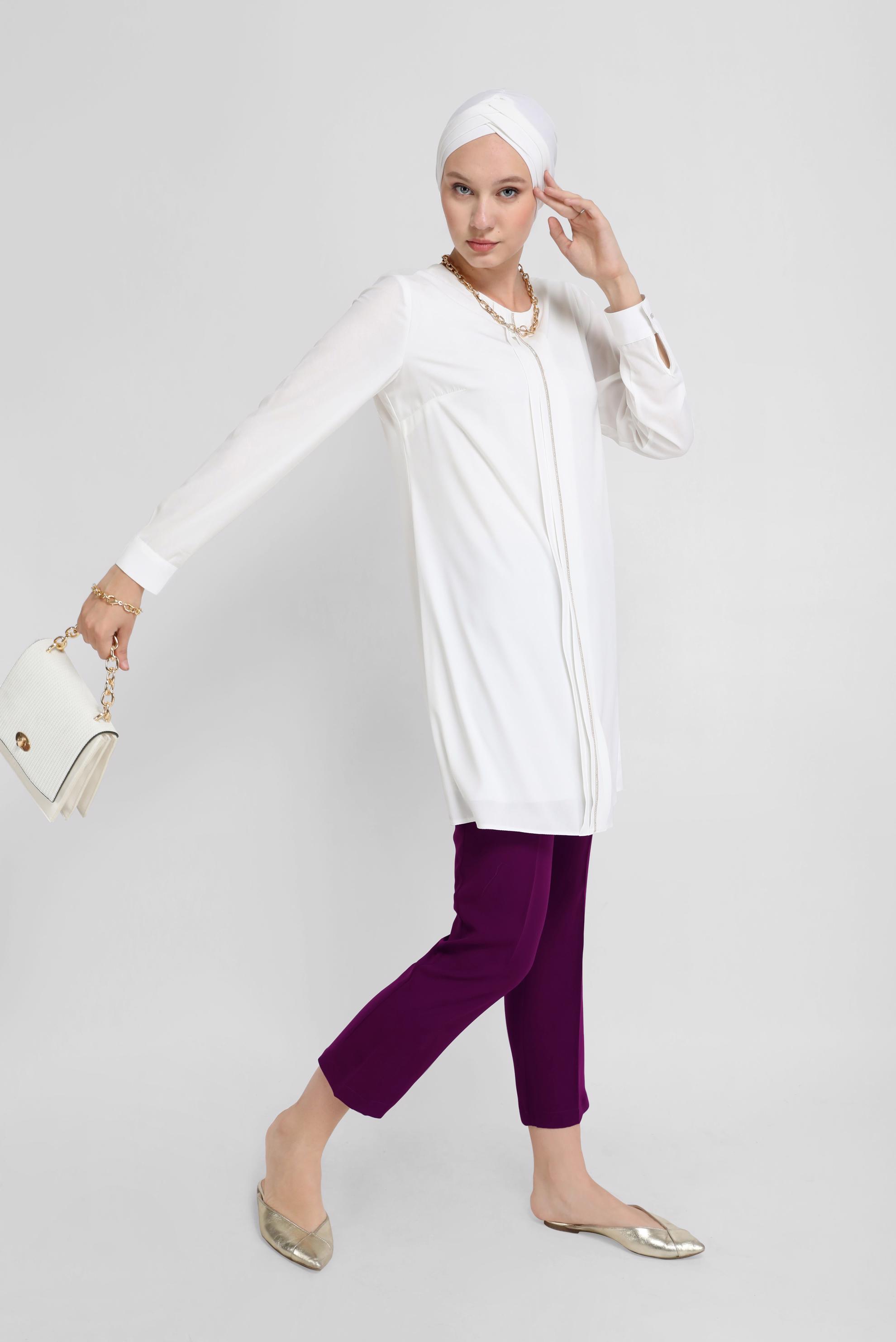 Tesettür giyim BEYAZ TAŞ BASKILI TUNİK 41774 