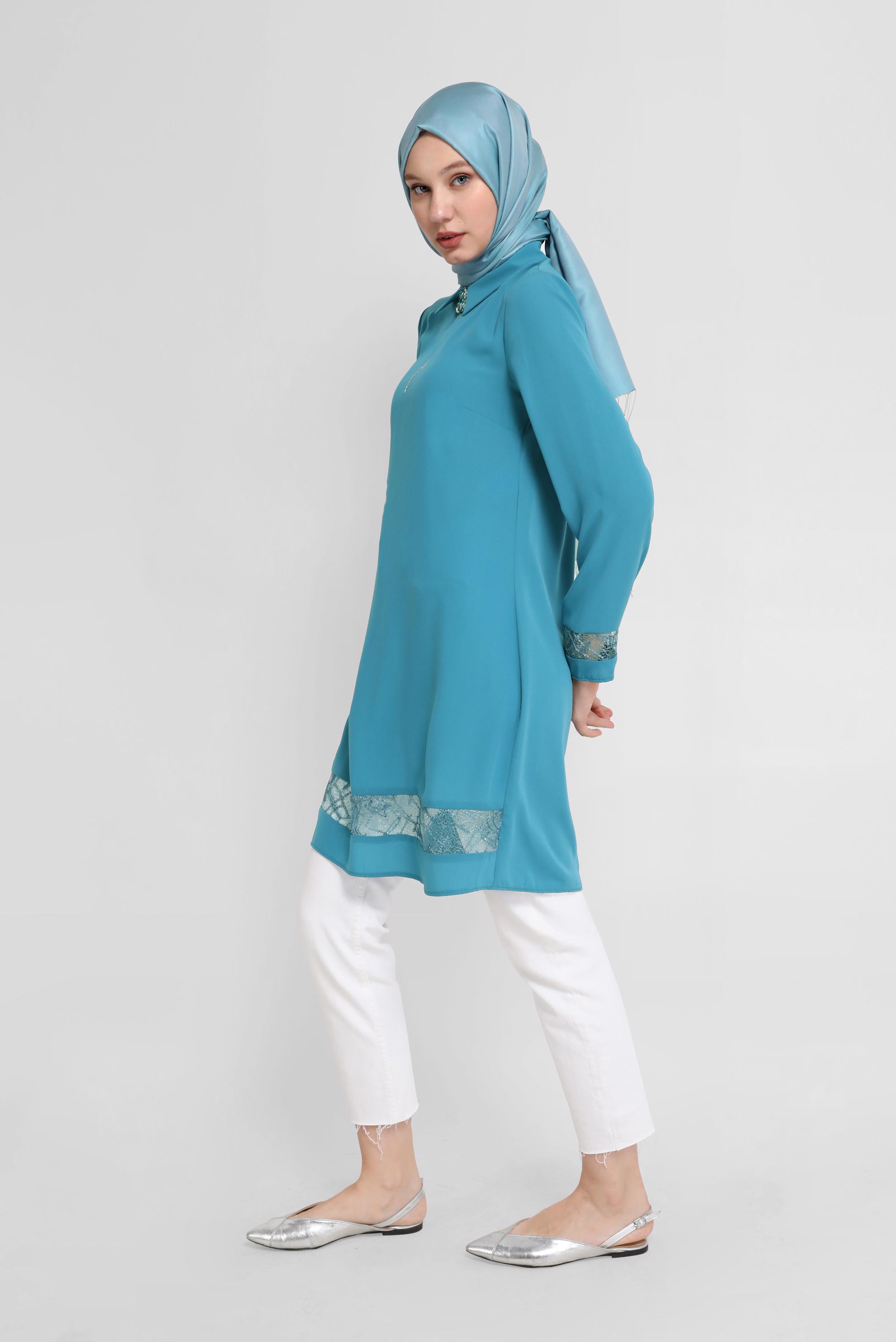 Tesettür giyim MAVİ GÜPÜR DETAYLI TUNİK 41779 