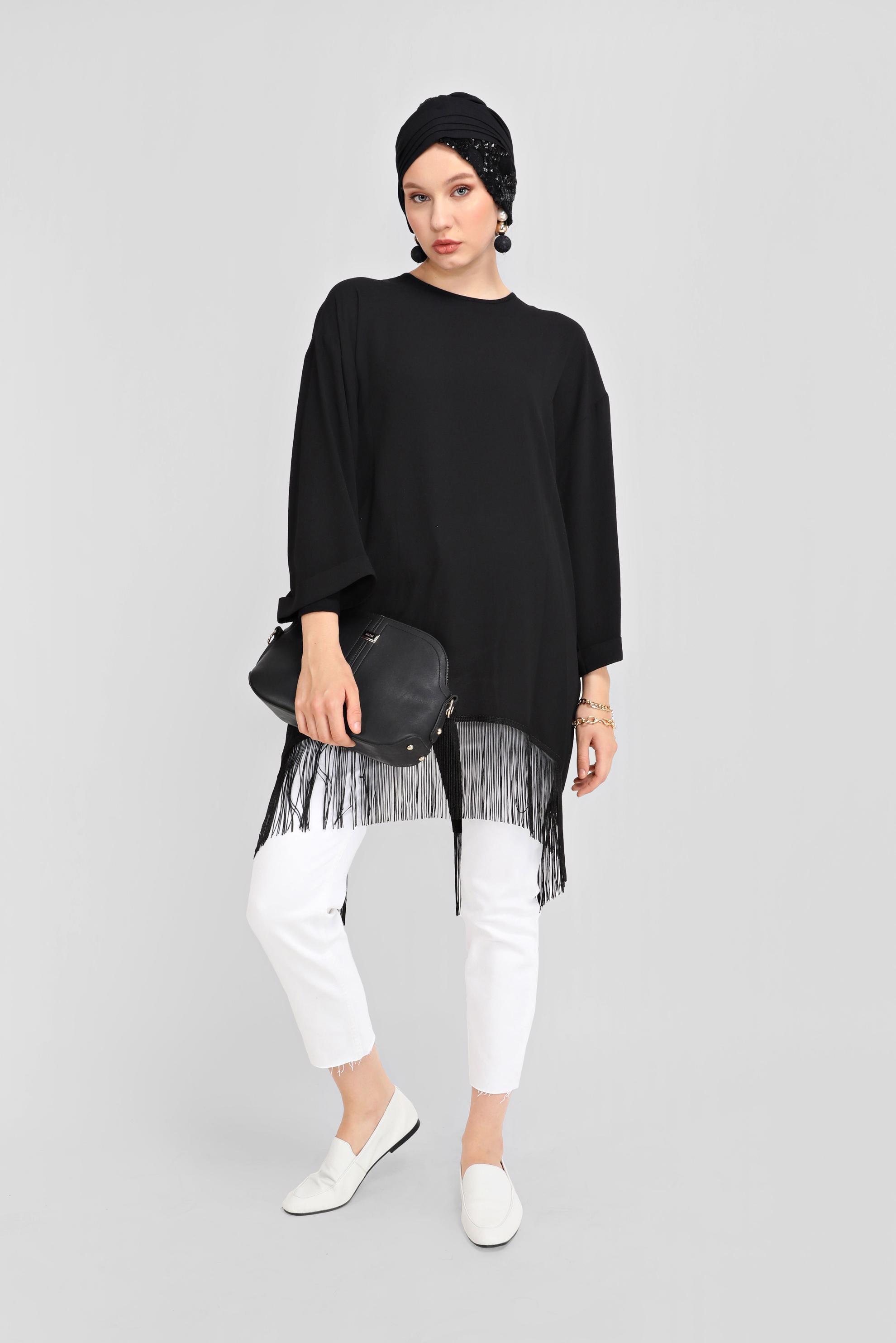 Tesettür giyim SİYAH PÜSKÜLLÜ YUVARLAK YAKA TUNİK 41789 