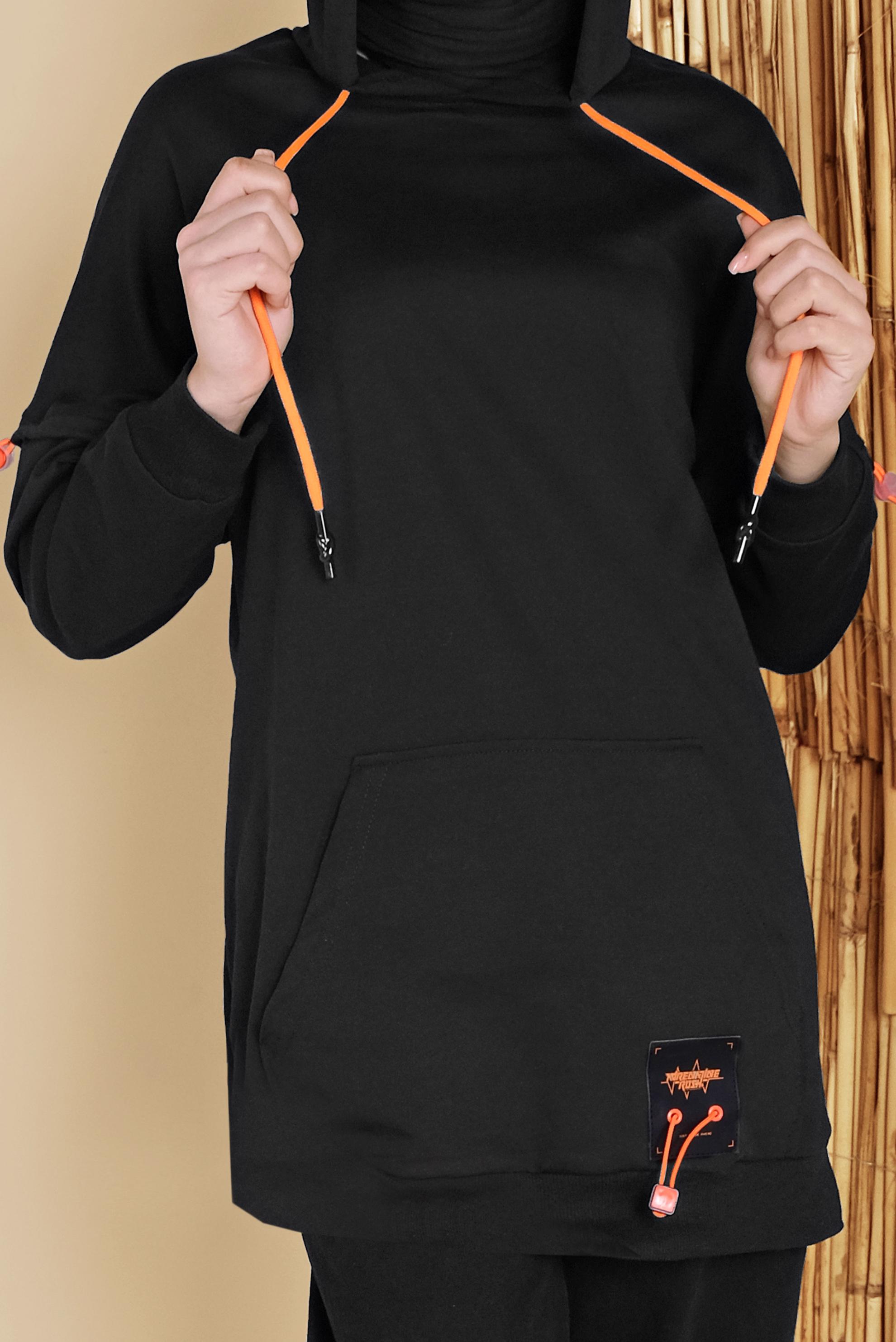 Tesettür giyim SİYAH BAĞCIKLI KAPÜŞONLU TUNİK 41793 