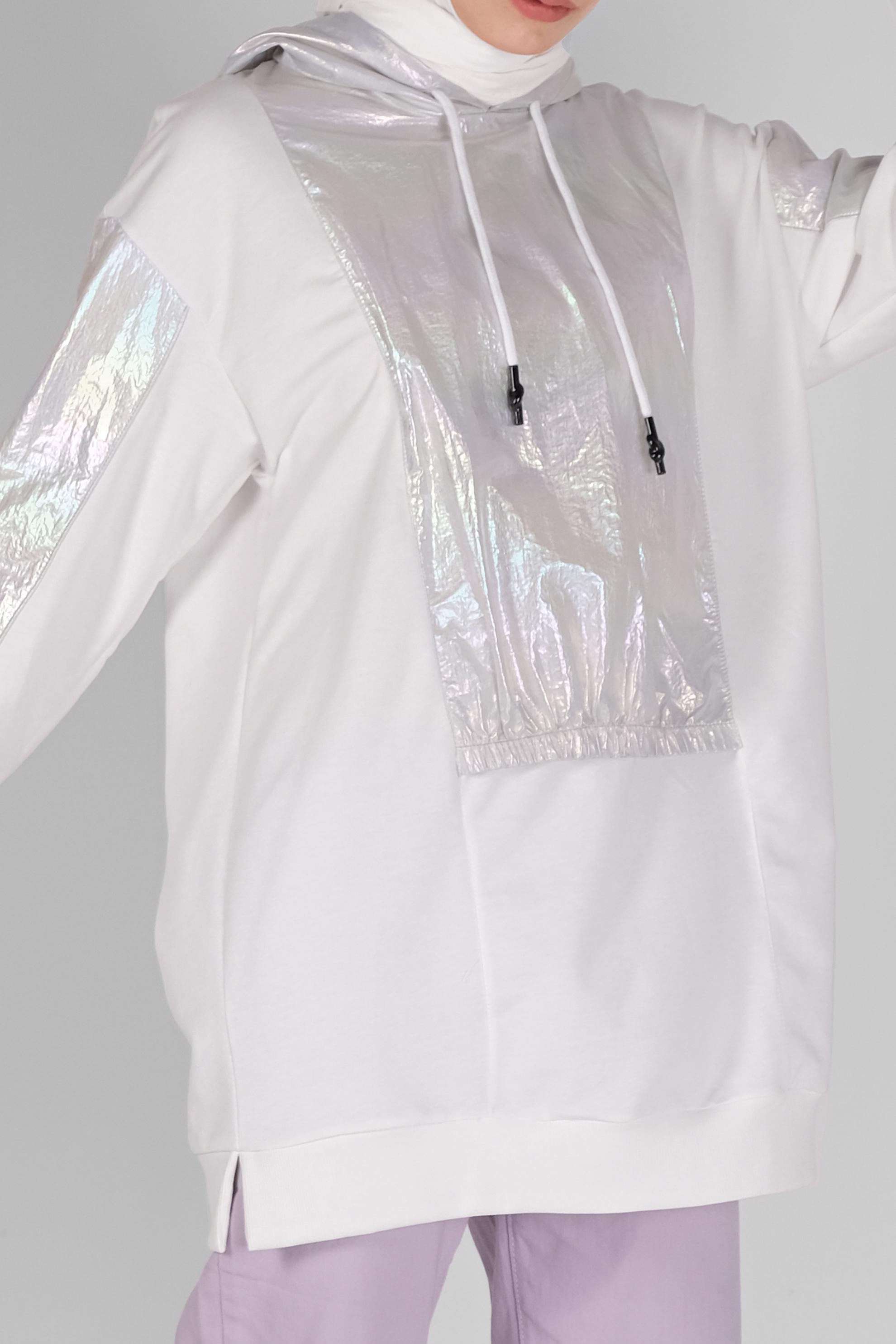 Tesettür giyim EKRU FOİLLİ KAPÜŞONLU BAĞCIKLI TUNİK 41794