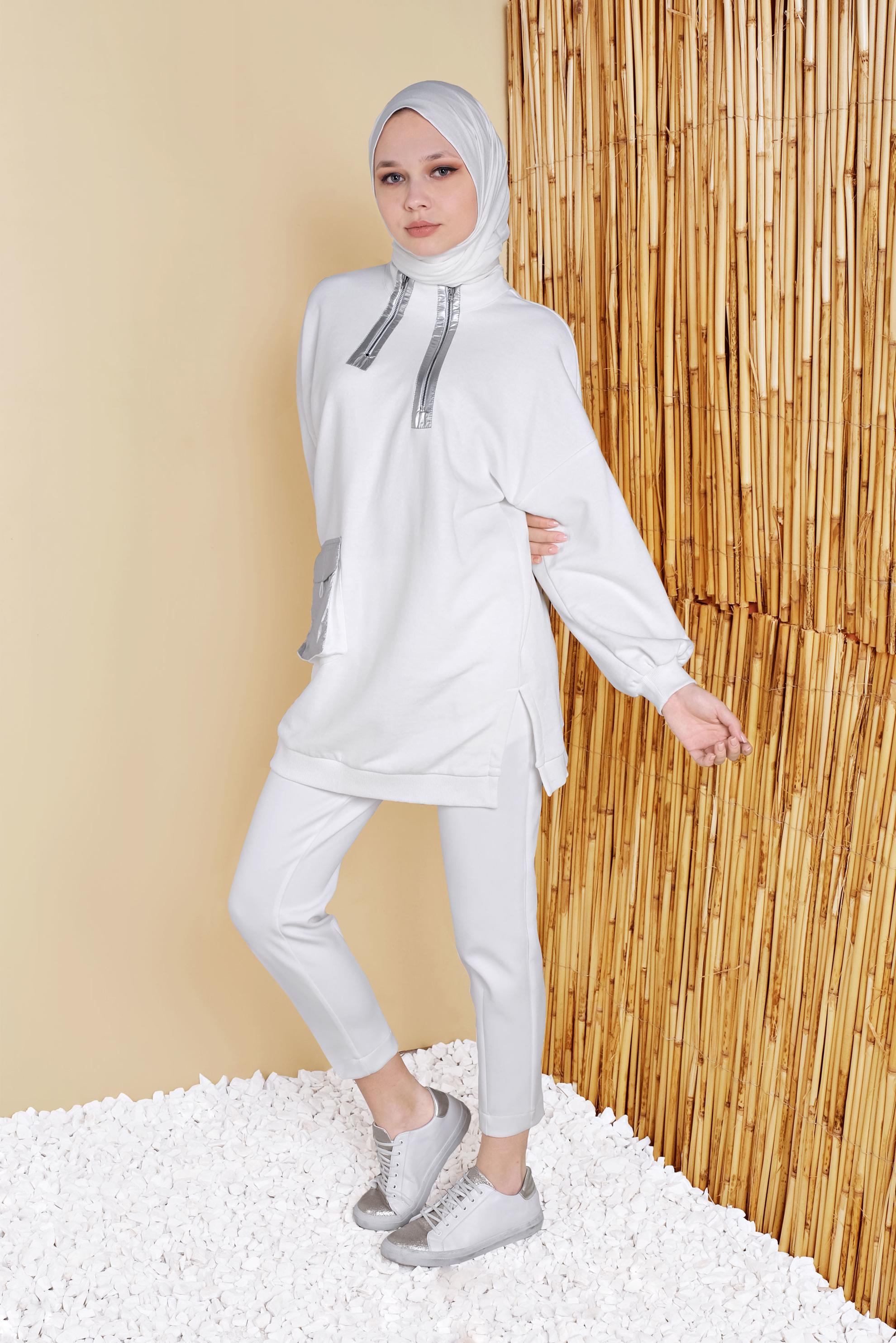 Tesettür giyim BEYAZ CEP VE FERMUAR DETAYLI TUNİK 41795 