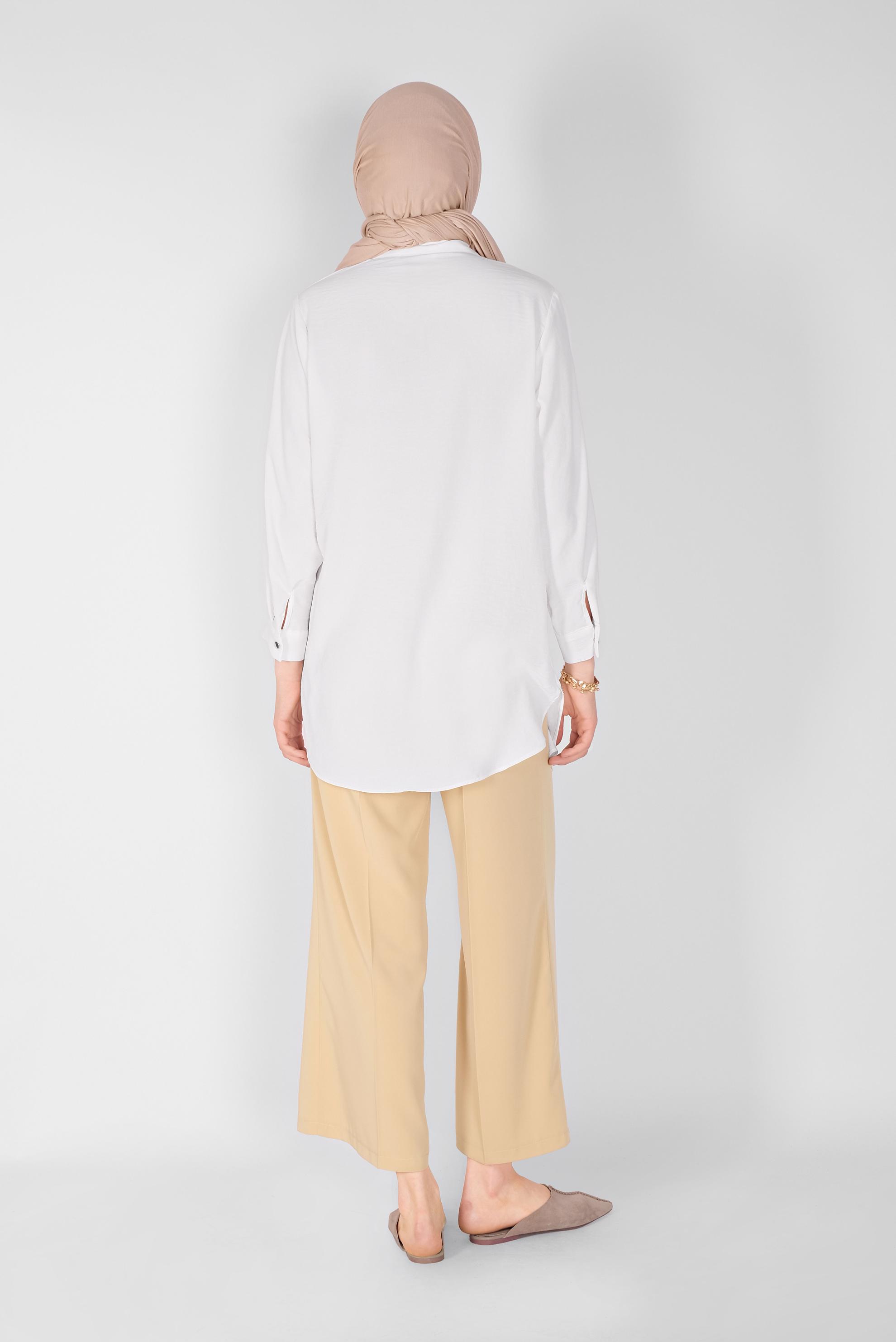 Tesettür giyim BEYAZ CEP DETAYLI ASİMETRİK KESİM TUNİK 41796  