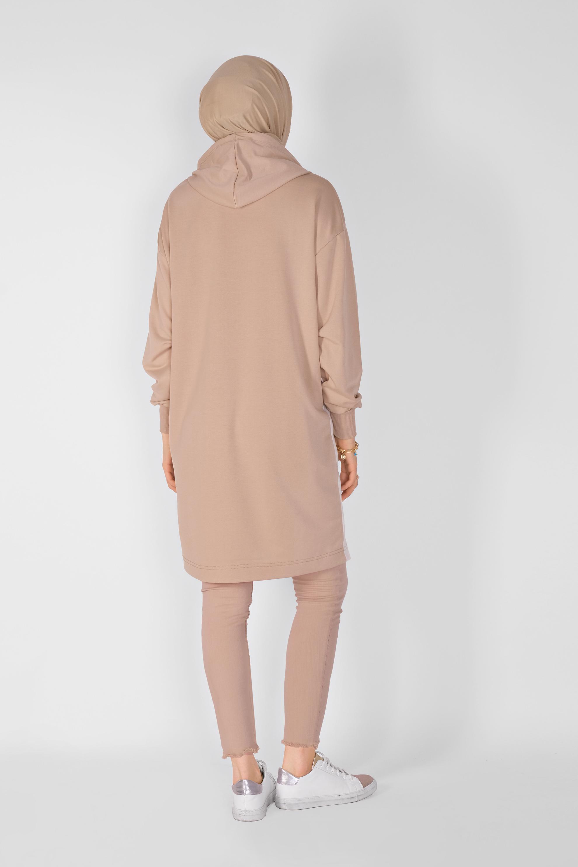 Tesettür giyim KAHVE KAPÜŞONLU BASKI DETAYLI TUNİK 41807 