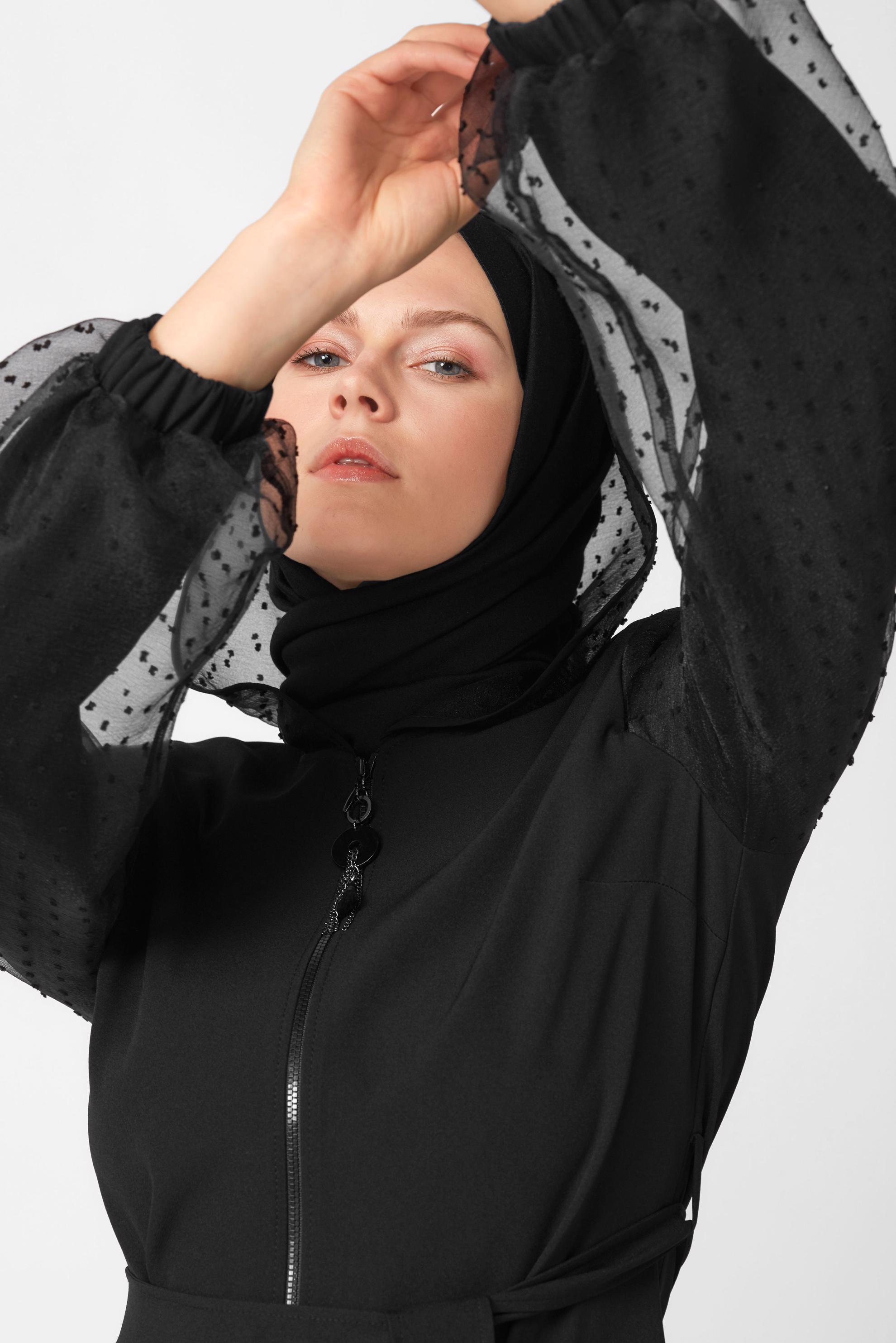 Tesettür giyim SİYAH TÜL DETAYLI KAPÜŞONLU TRENÇKOT 10323