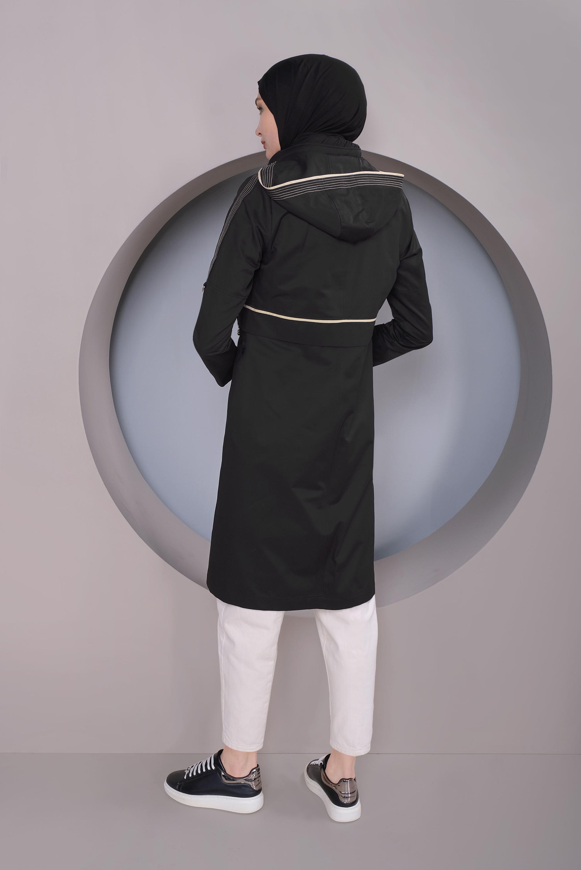 Tesettür giyim SİYAH KAPÜŞONLU FERMUARLI TRENÇKOT 10328