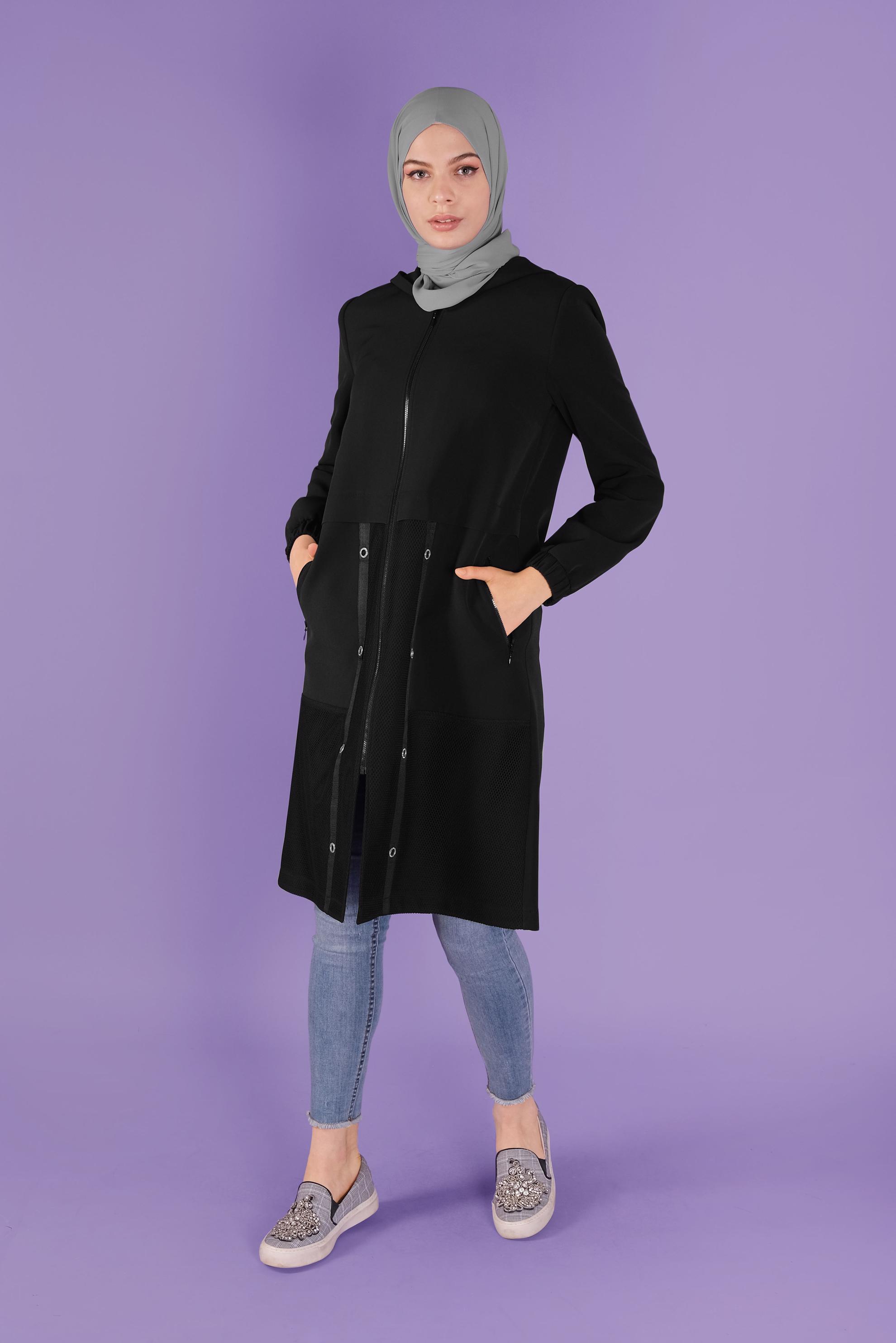 Tesettür giyim SİYAH FİLELİ KUŞGÖZÜ DETAYLI TRENÇKOT 10329