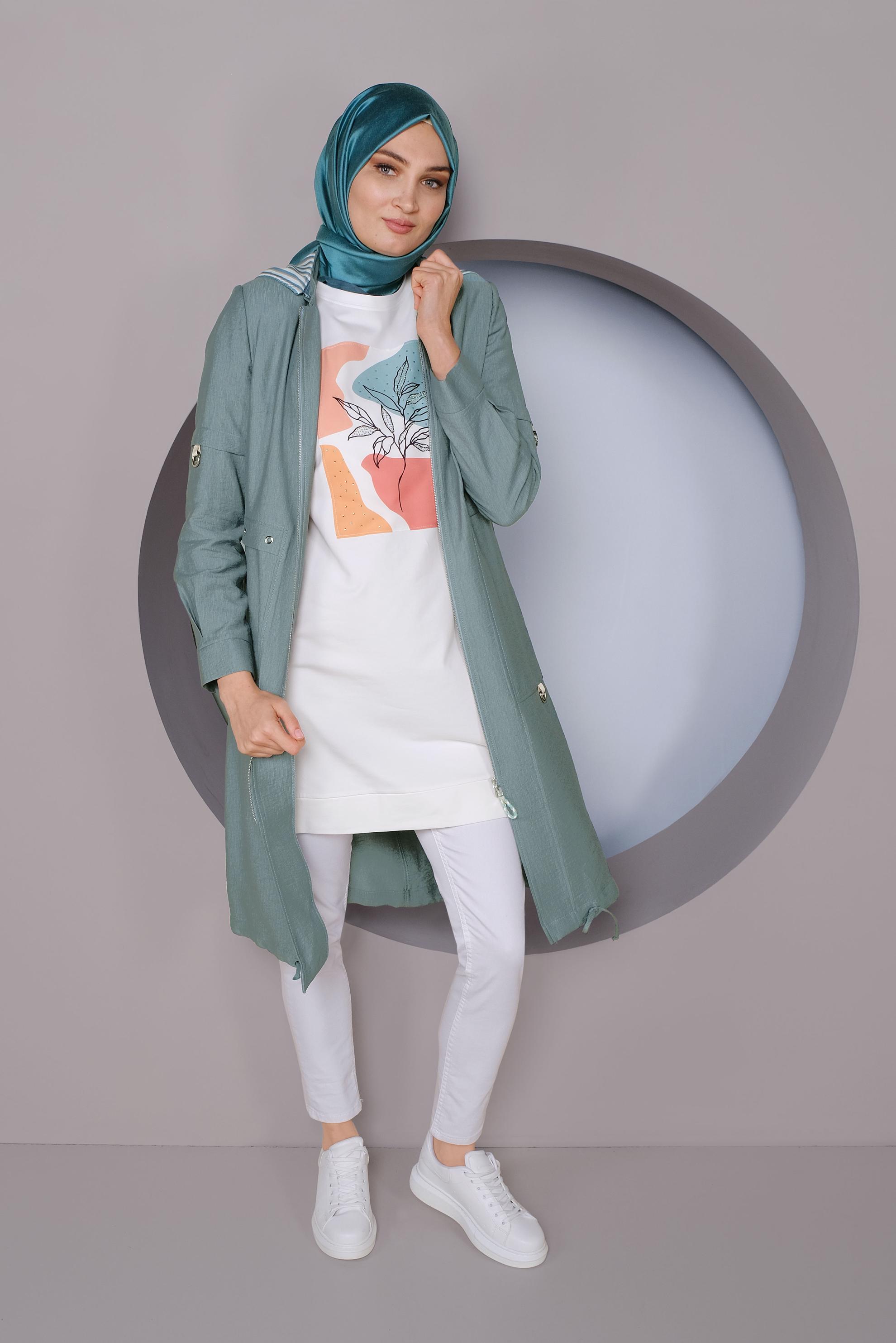 Tesettür giyim YEŞİL KAPÜŞONLU TRENÇKOT 10338